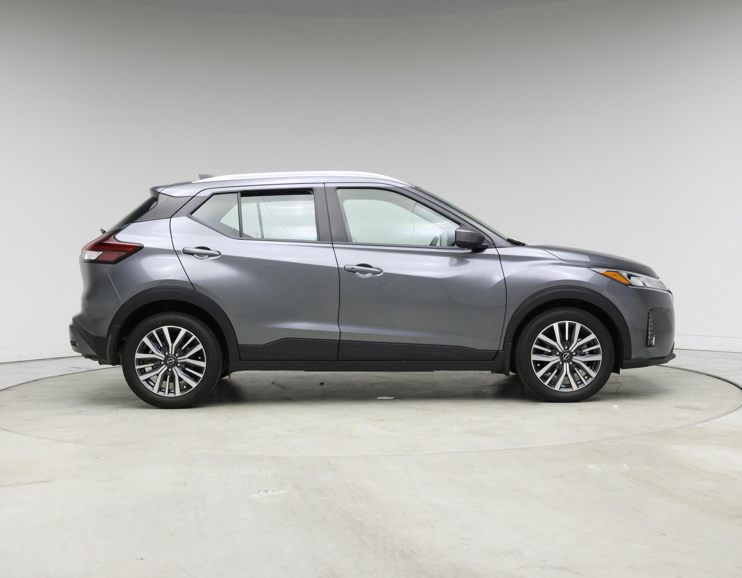 Thumbnail: 2023 Nissan Kicks - 7