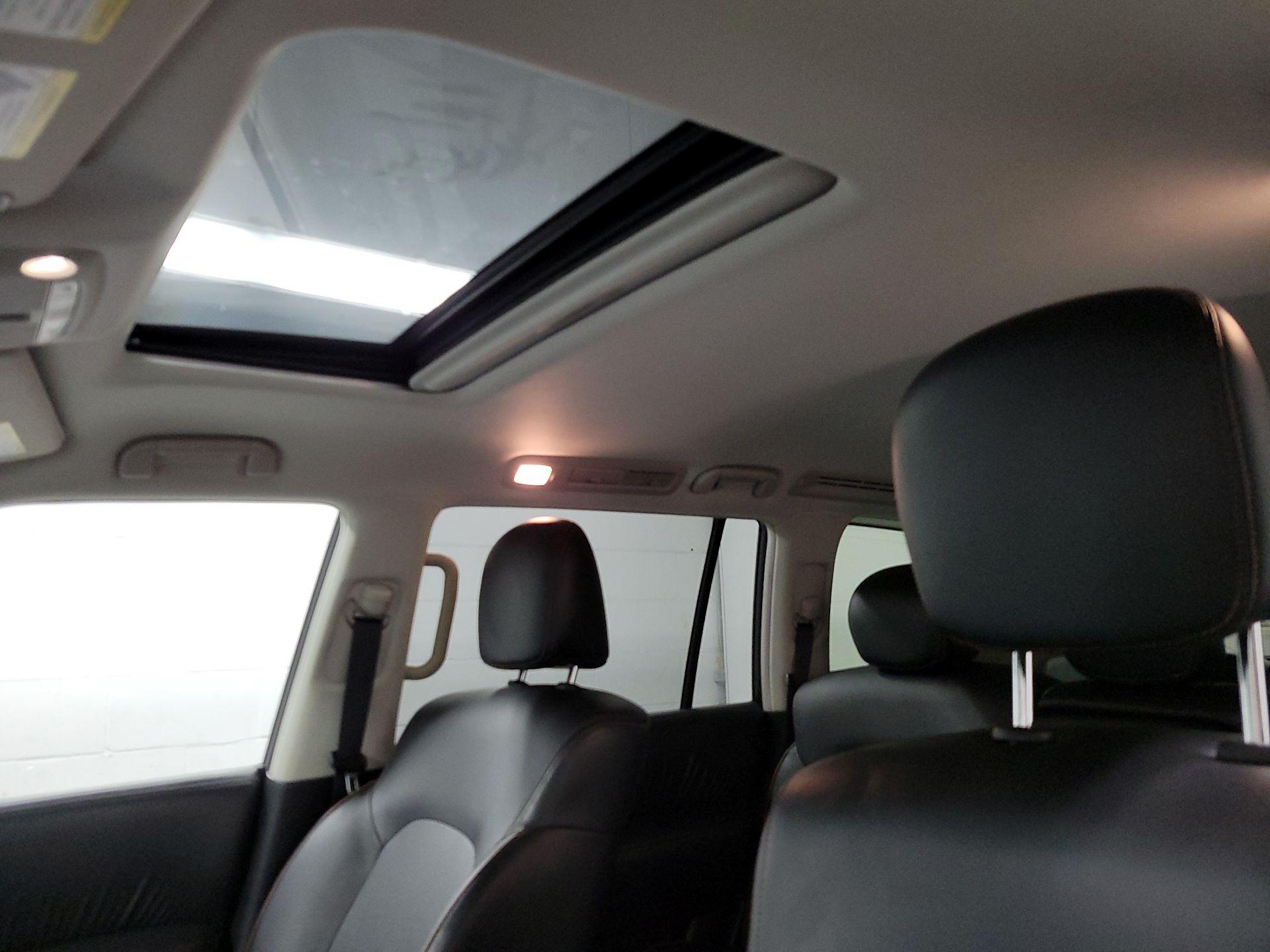 Thumbnail: 2019 Nissan Armada - 18