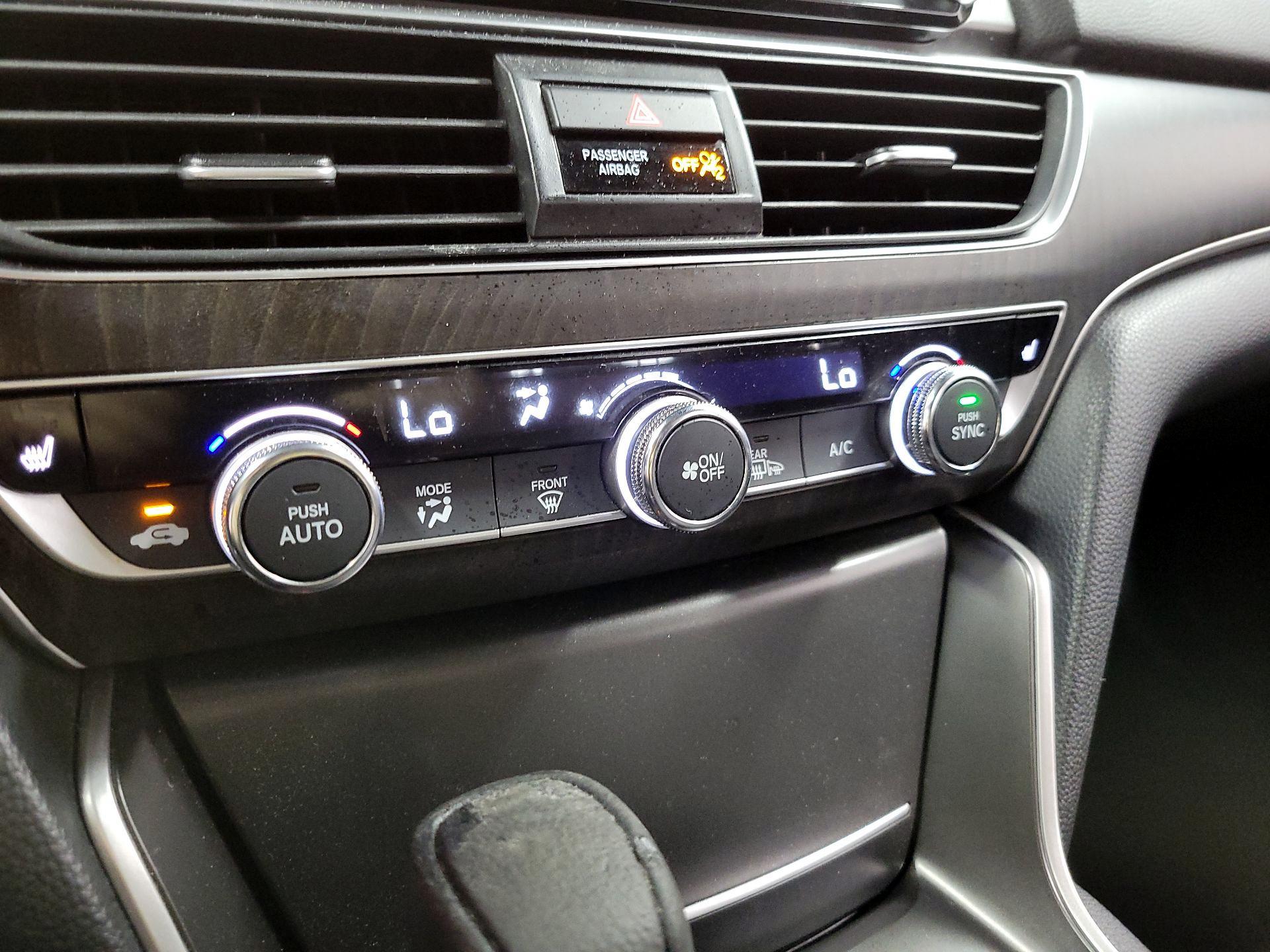 Thumbnail: 2018 Honda Accord - 15