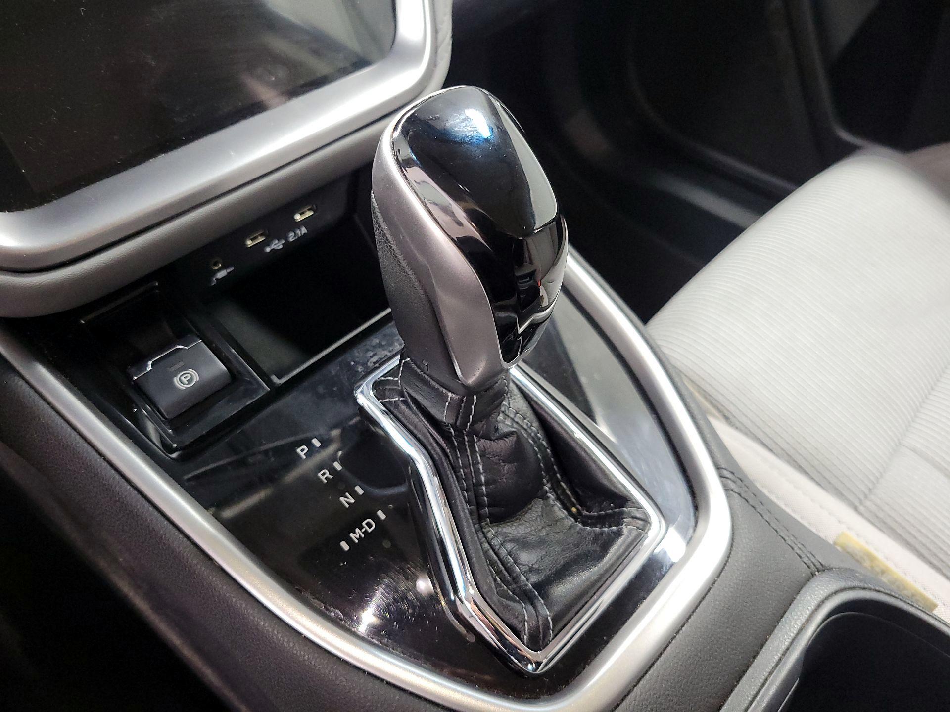 Thumbnail: 2020 Subaru Legacy - 17