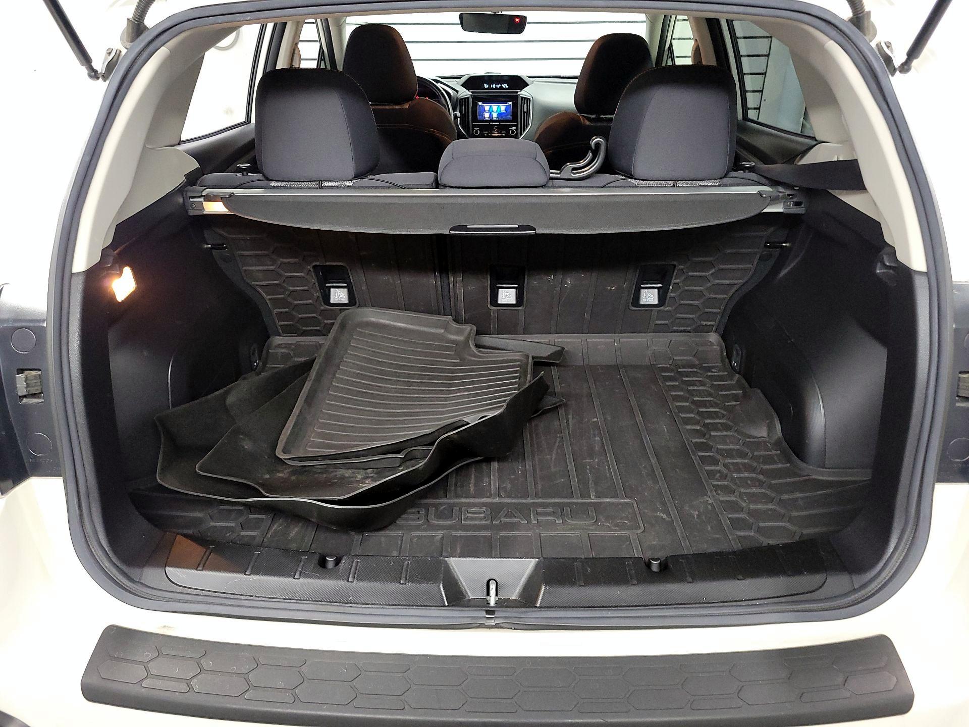 Thumbnail: 2018 Subaru Crosstrek - 17