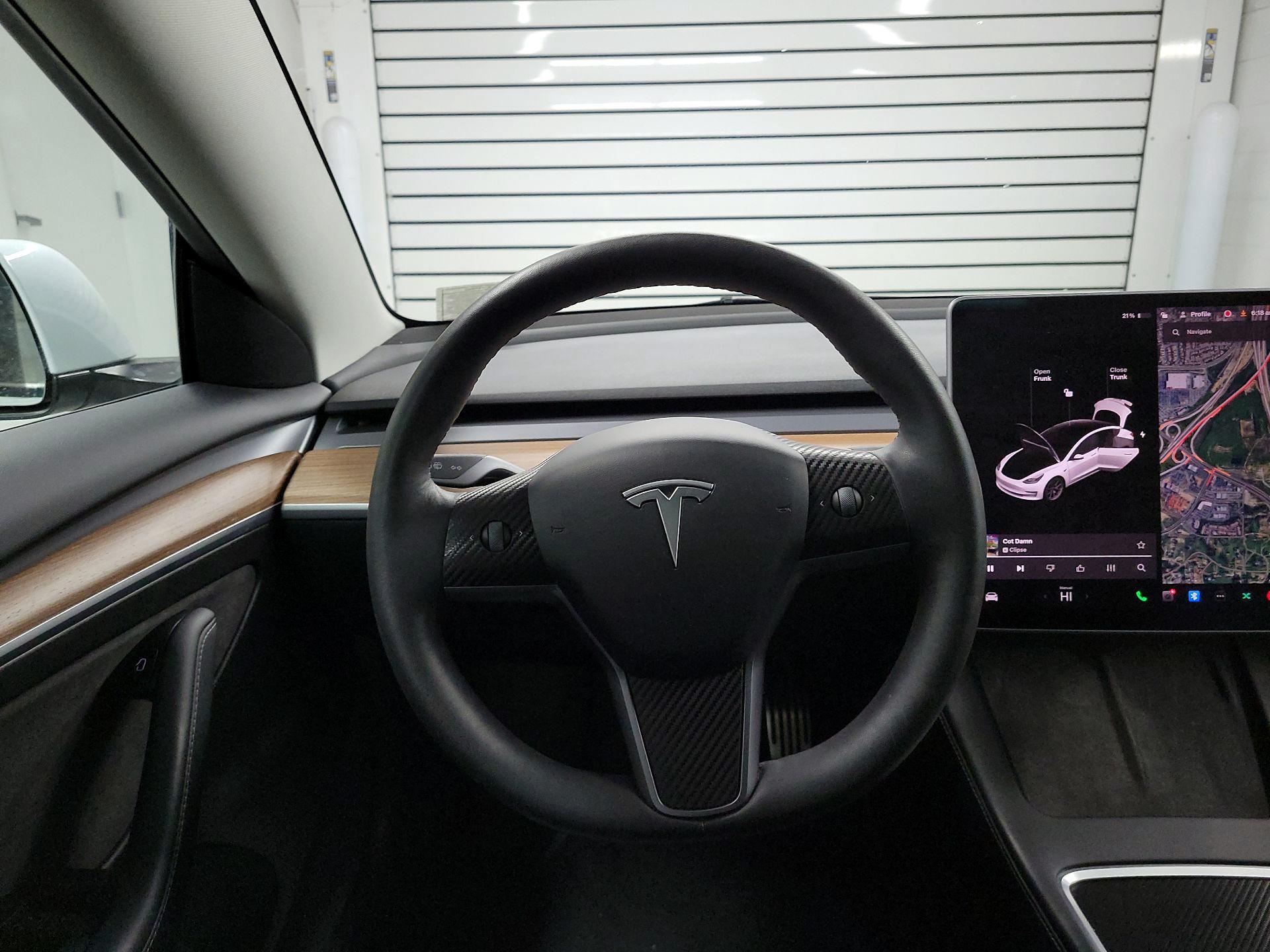 Thumbnail: 2022 Tesla Model 3 - 10