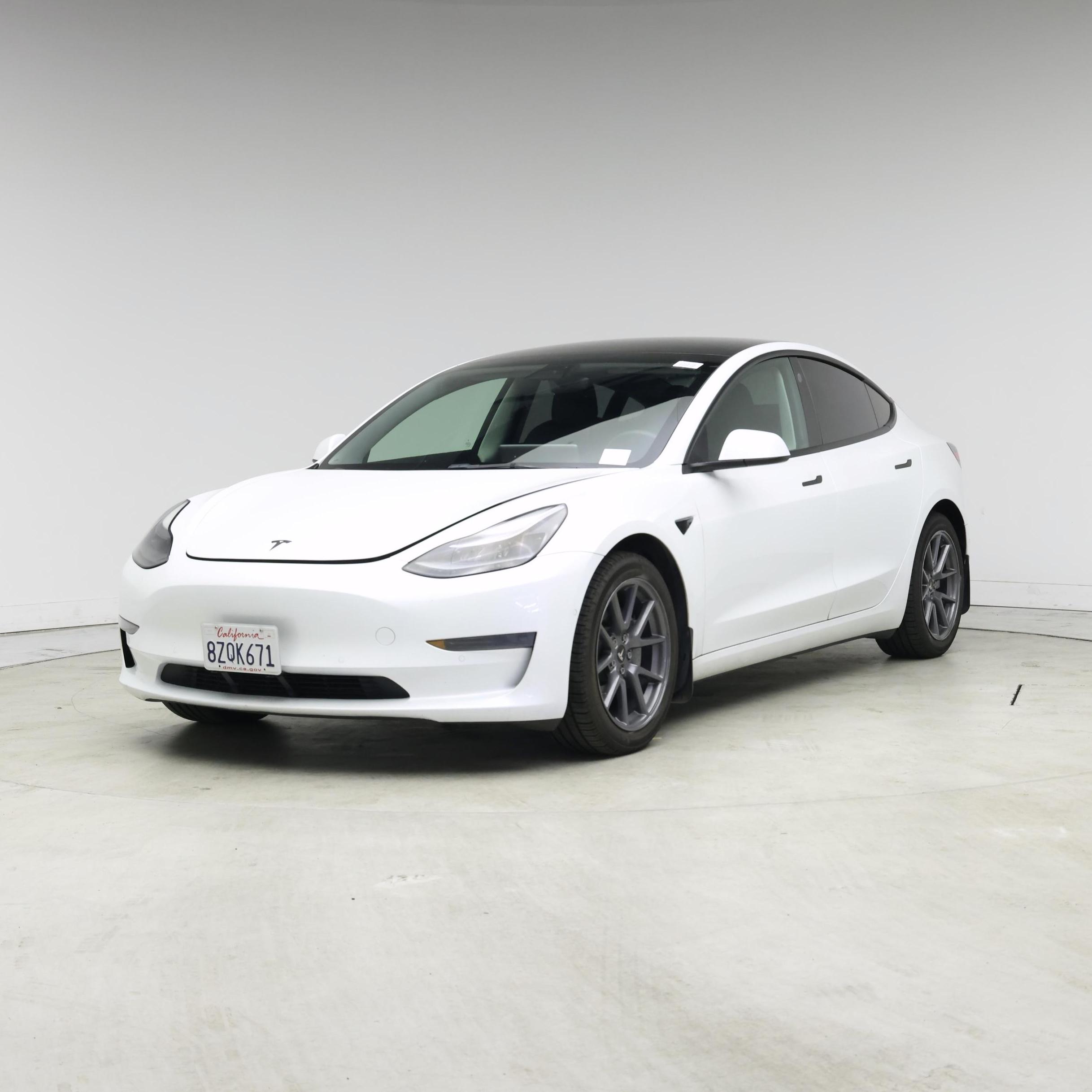 Thumbnail: 2022 Tesla Model 3 - 4