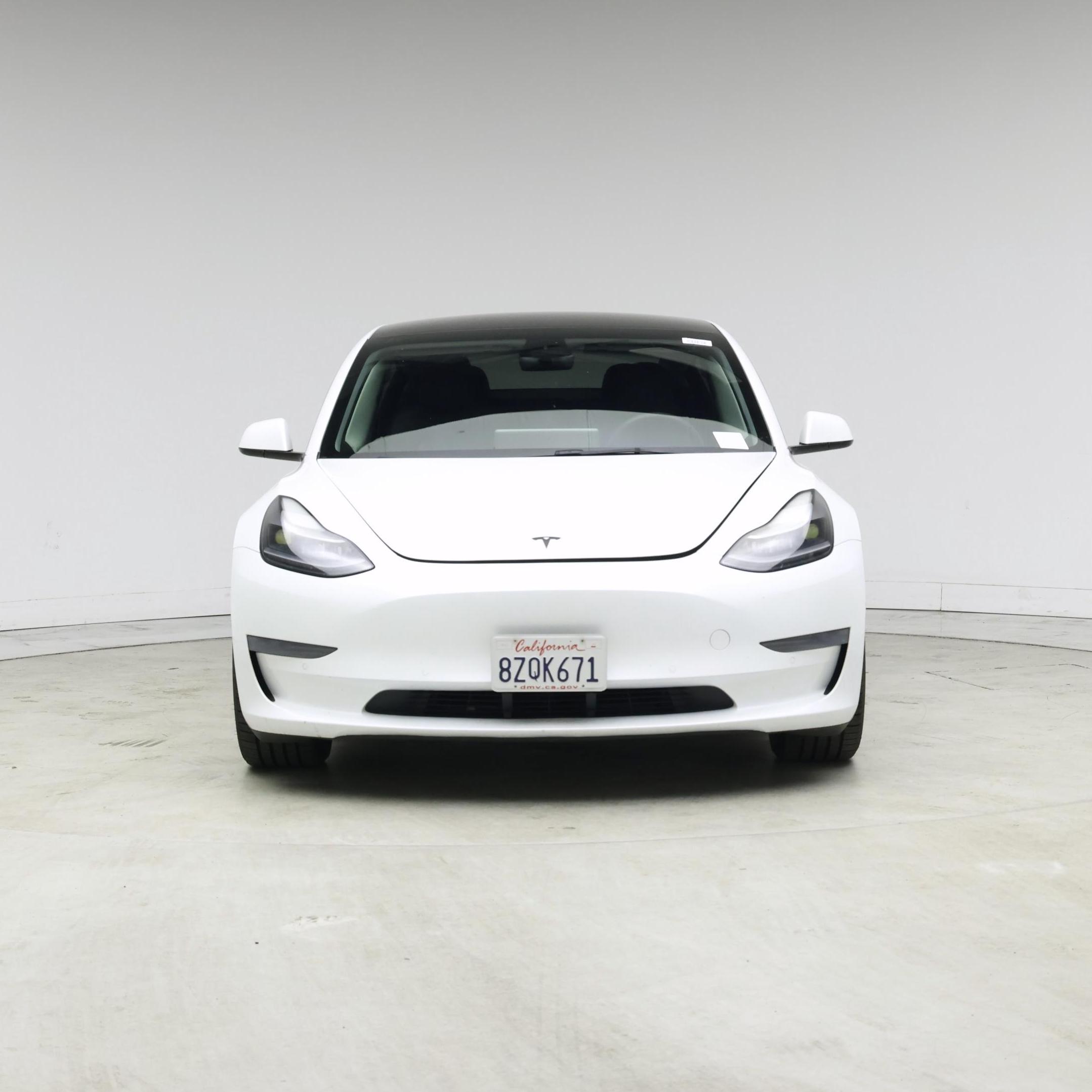 Thumbnail: 2022 Tesla Model 3 - 5