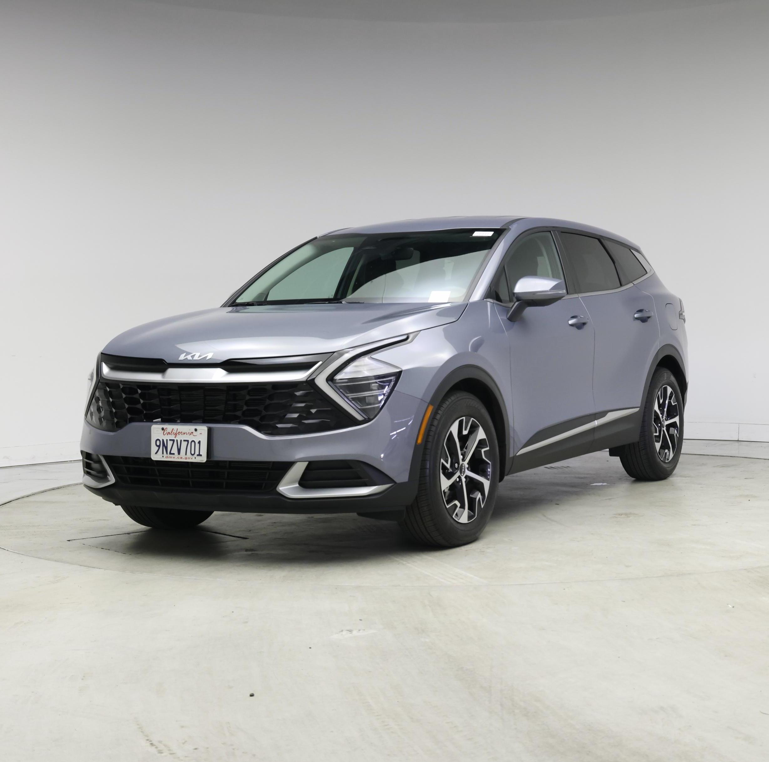 Thumbnail: 2025 Kia Sportage - 4