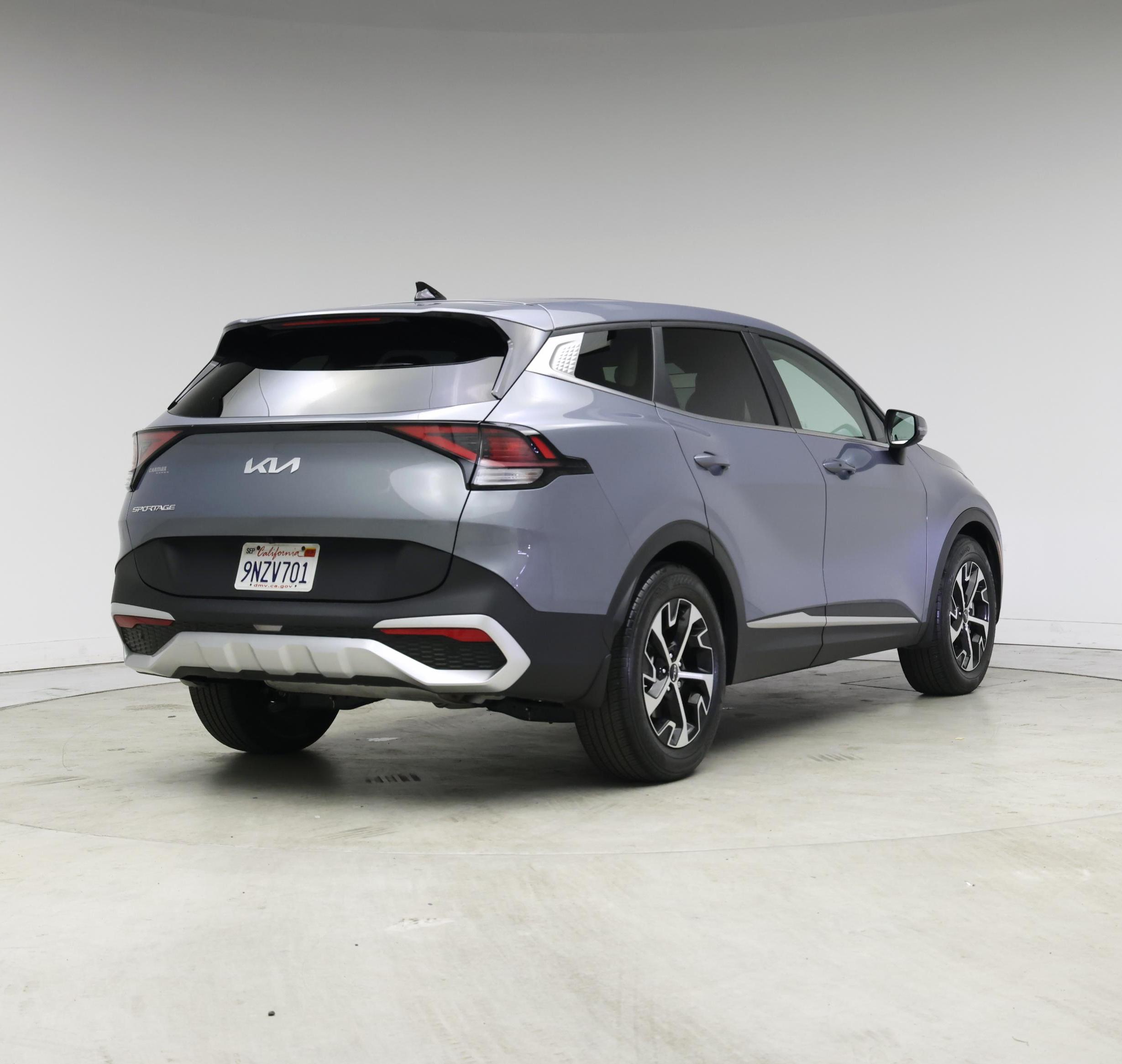 Thumbnail: 2025 Kia Sportage - 8