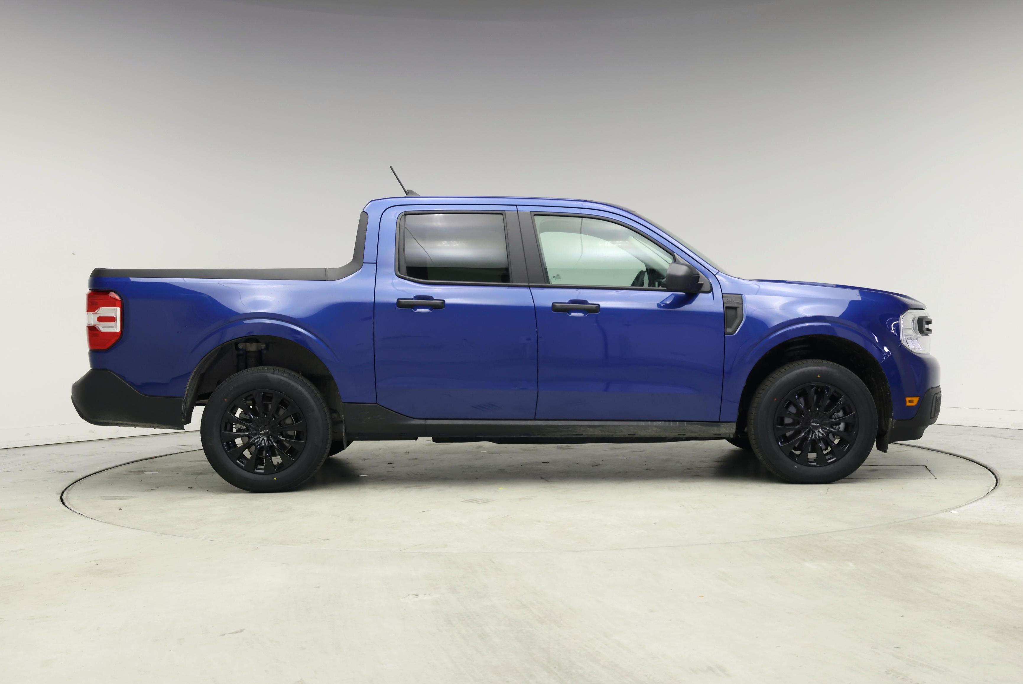 Thumbnail: 2023 Ford Maverick - 7