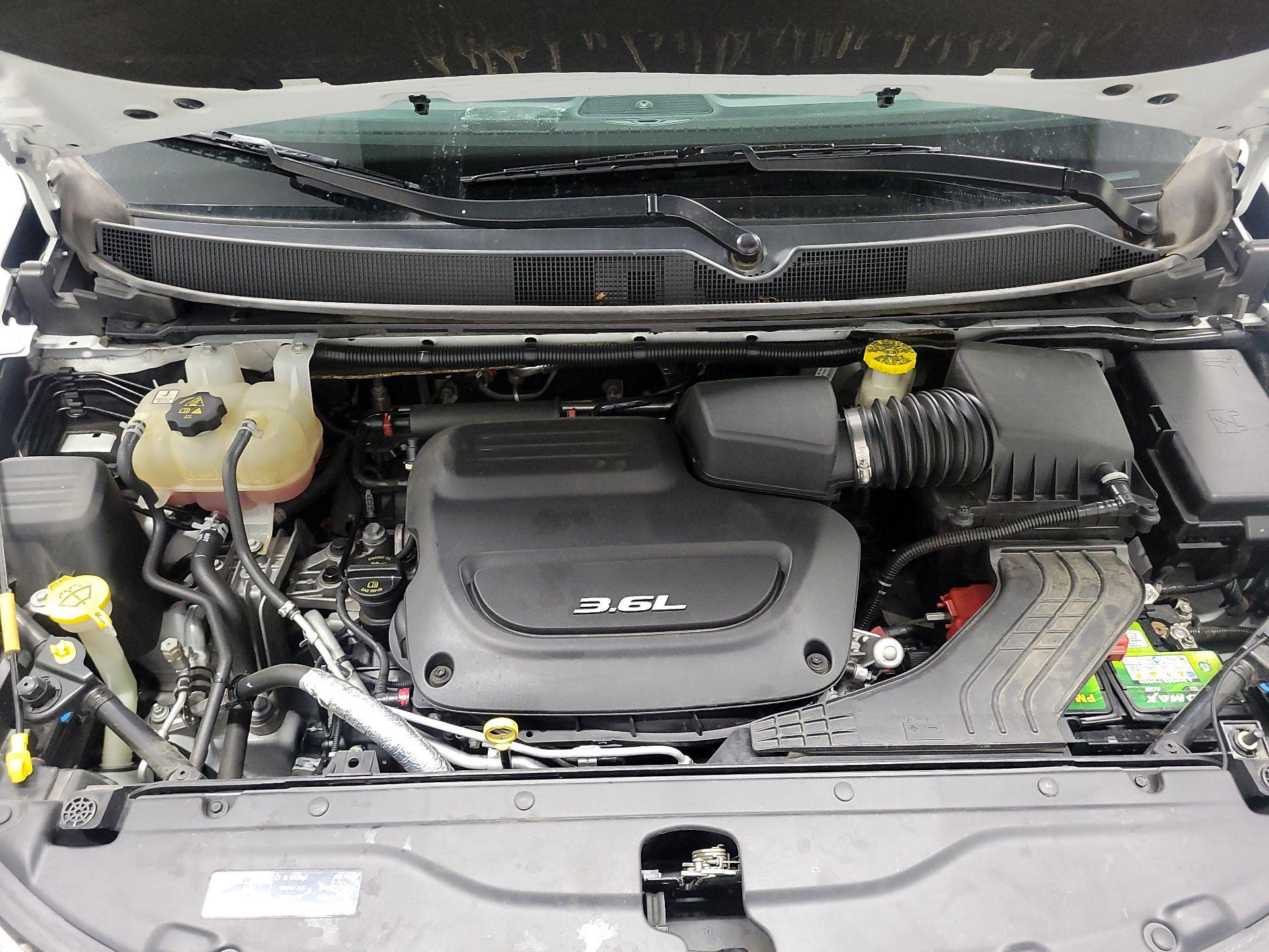 Thumbnail: 2017 Chrysler Pacifica - 20