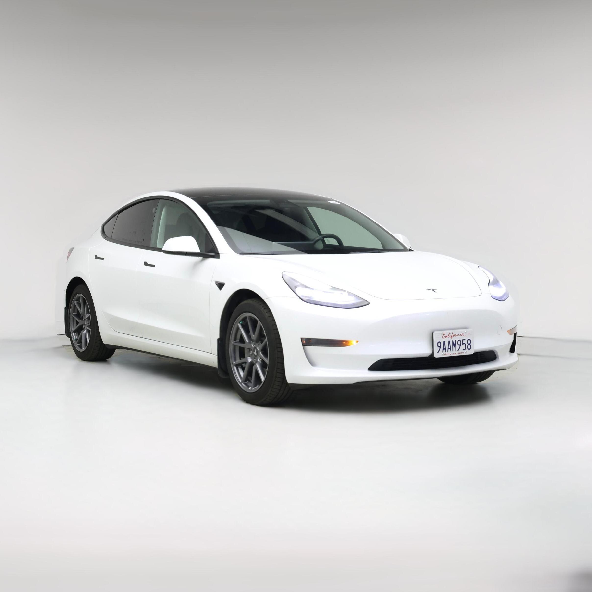 Thumbnail: 2022 Tesla Model 3 - 1