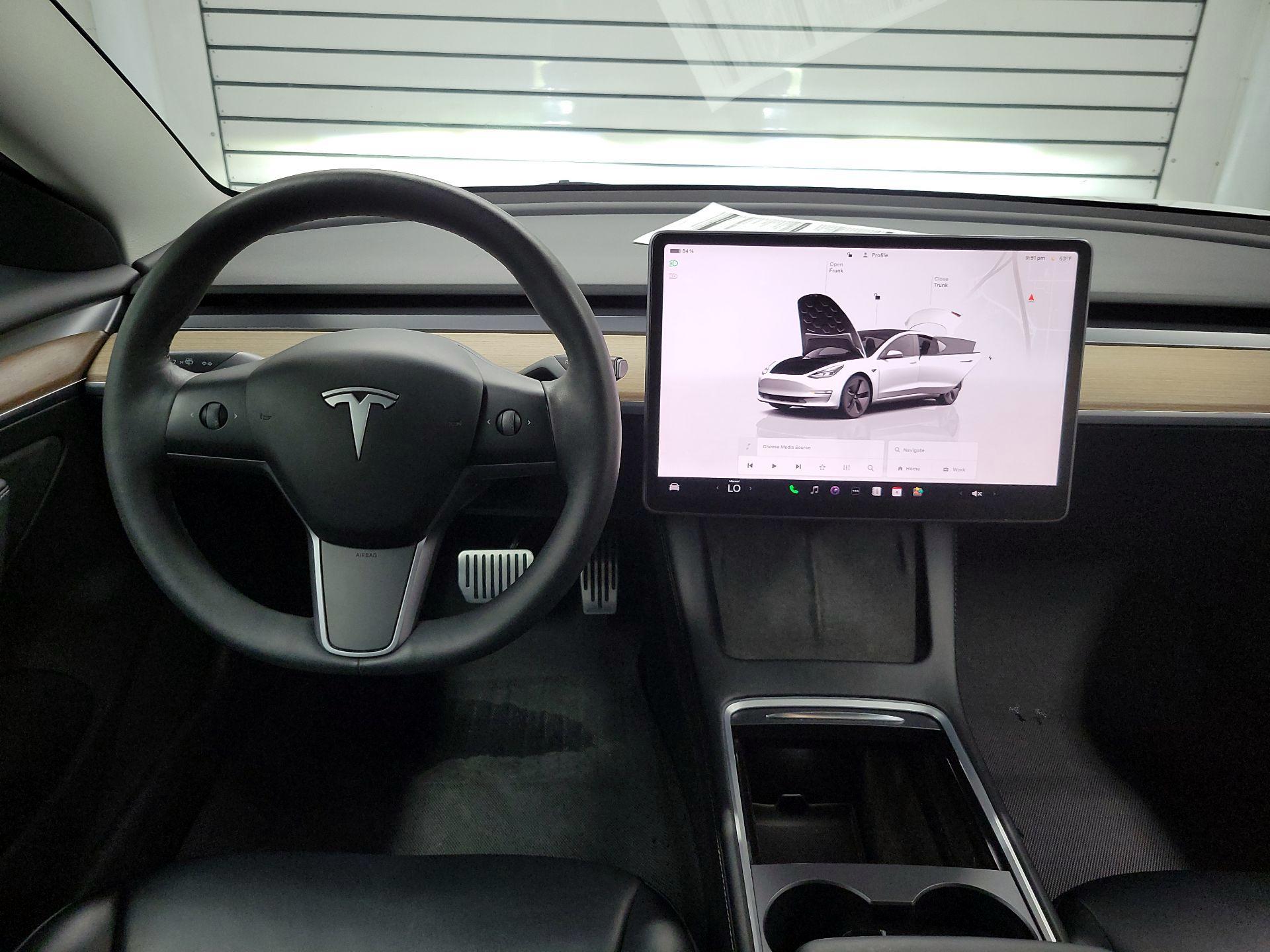 Thumbnail: 2022 Tesla Model 3 - 9