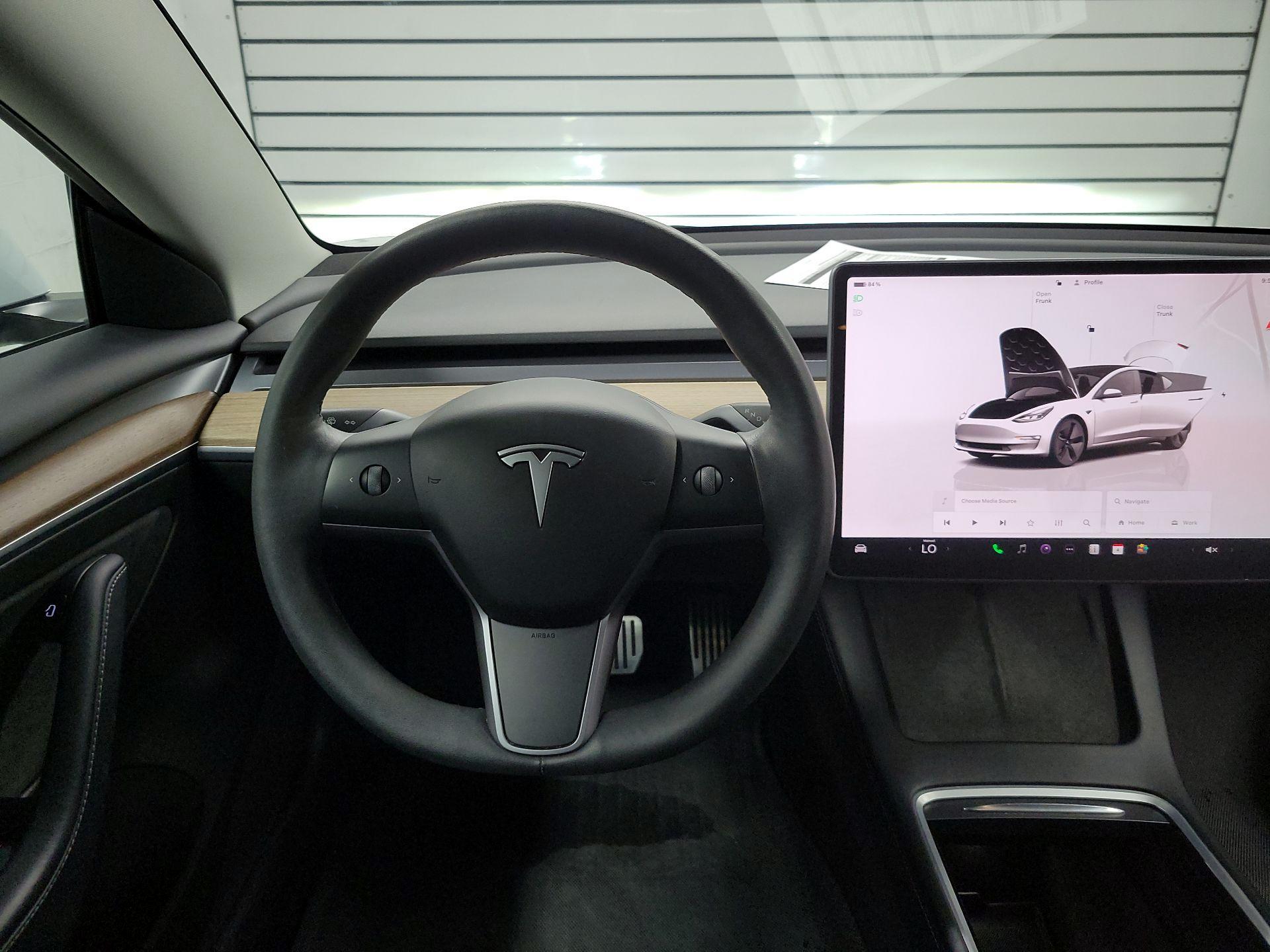 Thumbnail: 2022 Tesla Model 3 - 10