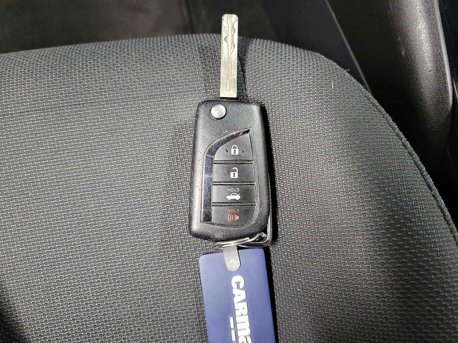 Thumbnail: 2020 Toyota Corolla - 19