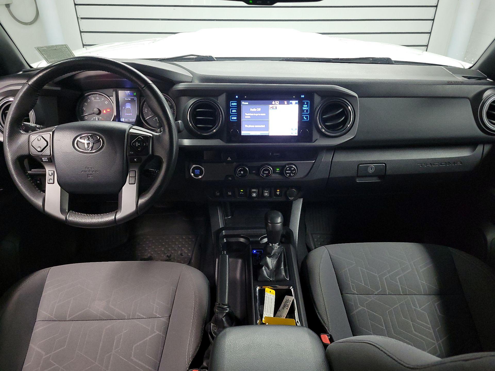 Thumbnail: 2018 Toyota Tacoma - 9