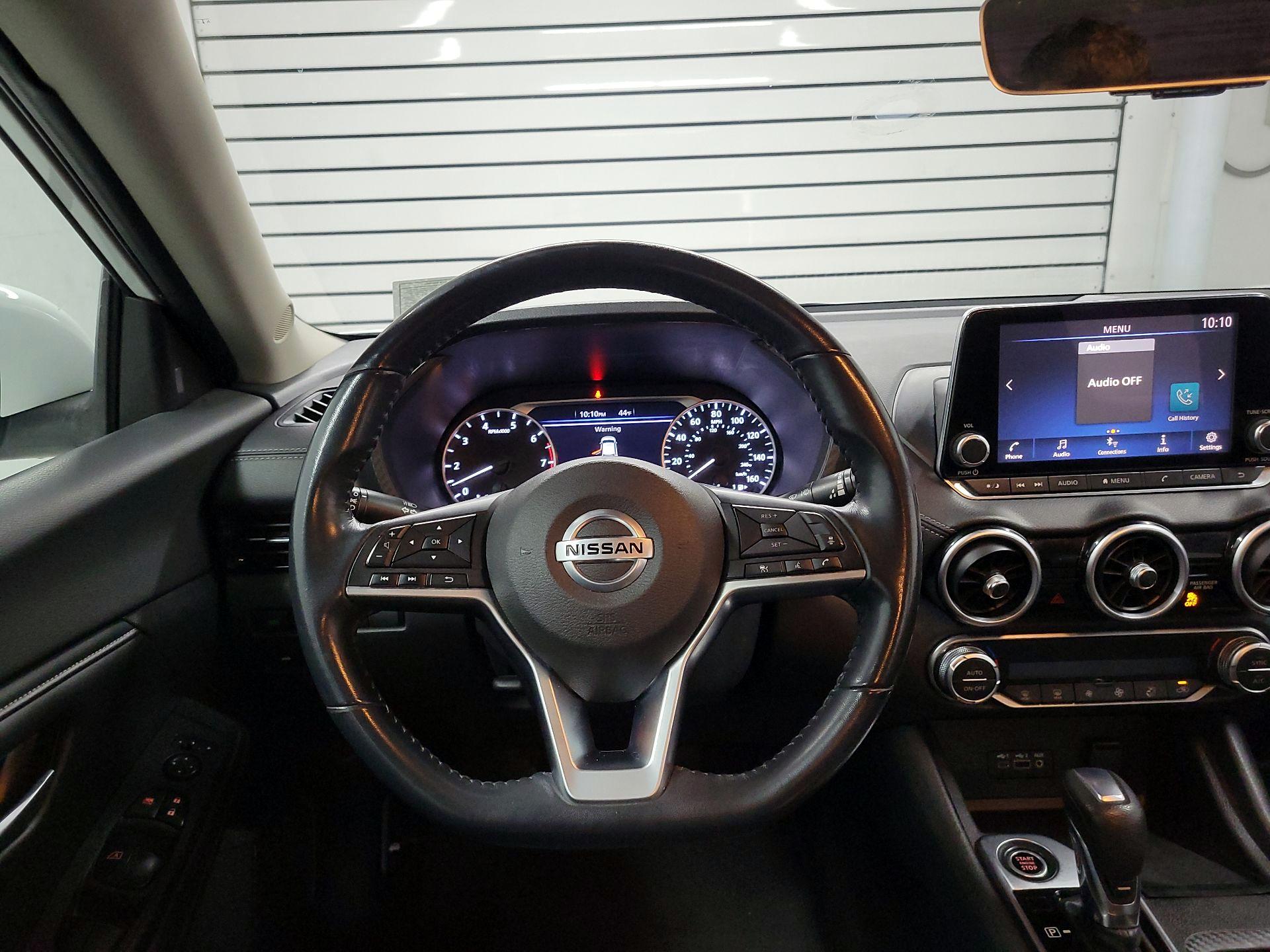 Thumbnail: 2020 Nissan Sentra - 10