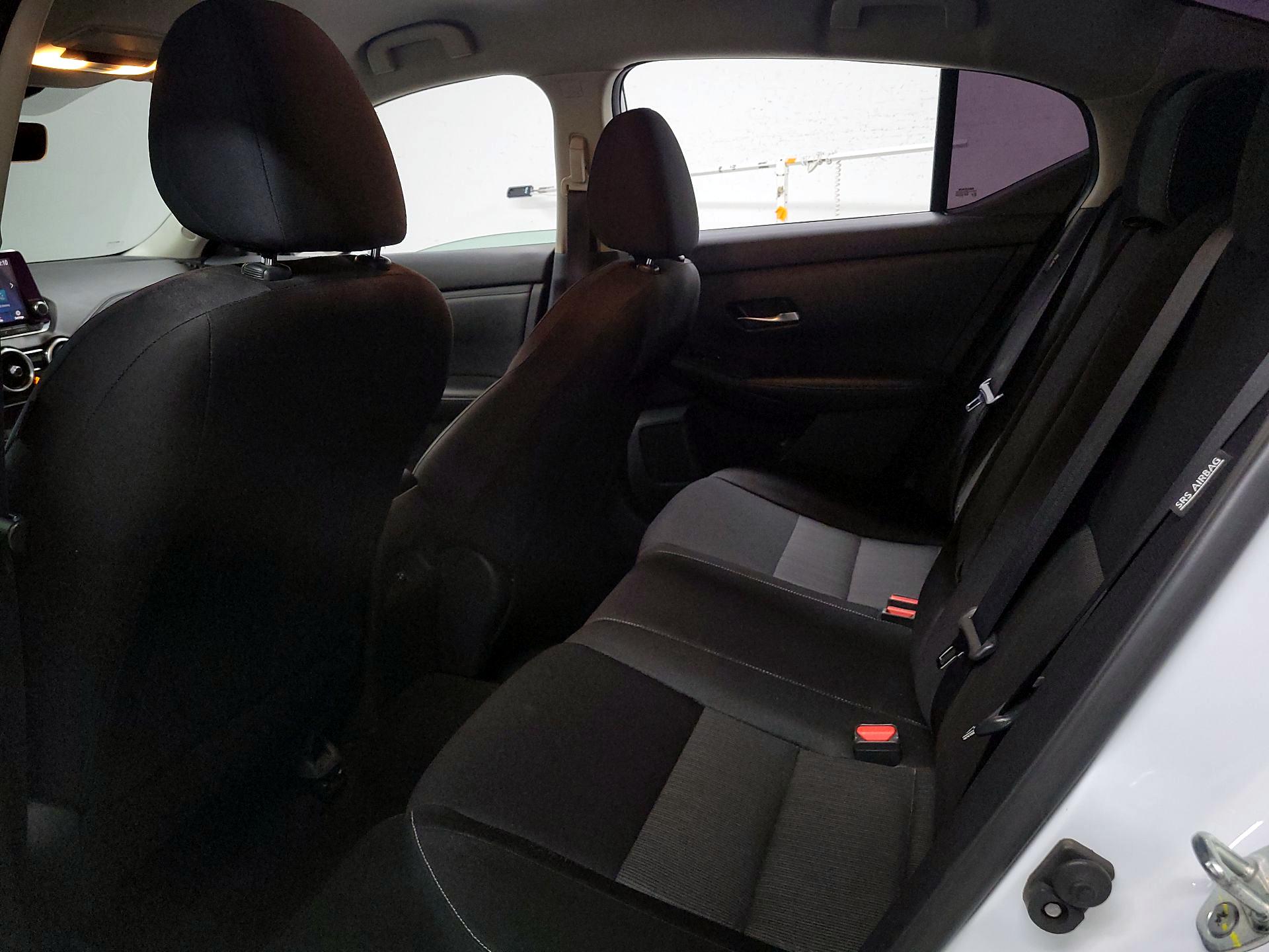 Thumbnail: 2020 Nissan Sentra - 18