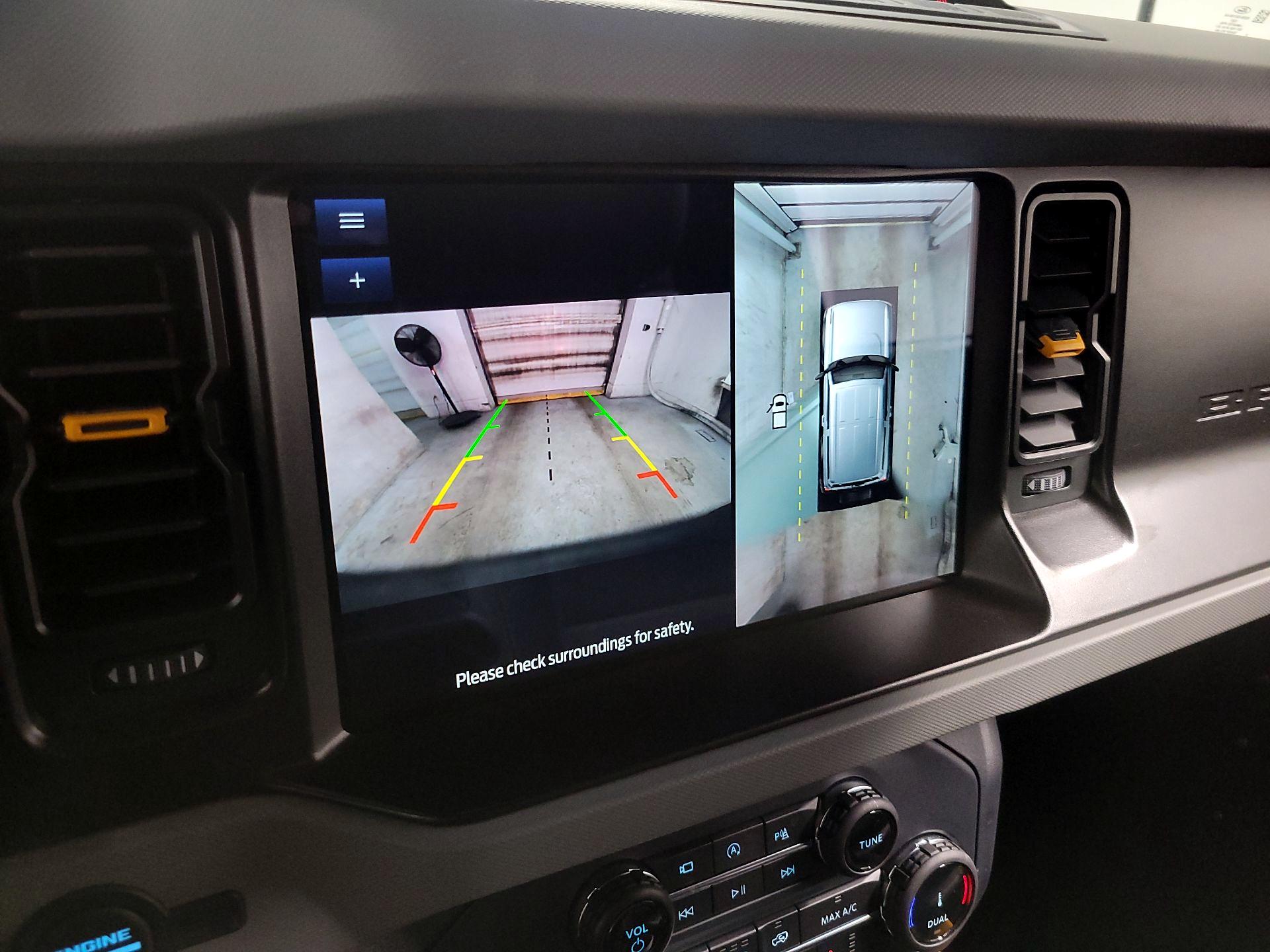 Thumbnail: 2022 Ford Bronco - 14