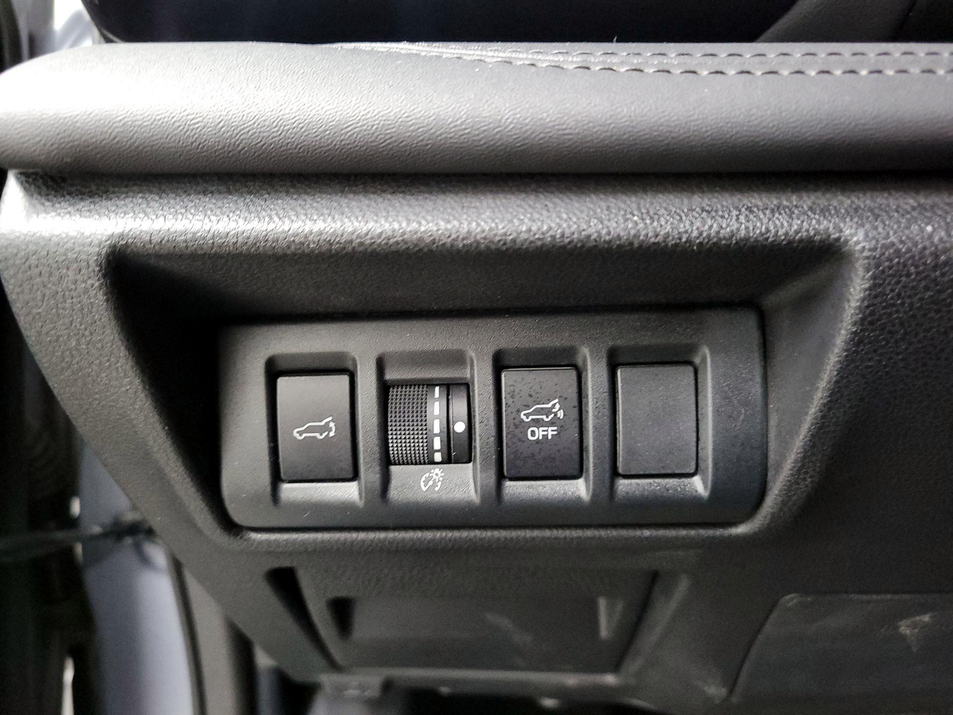 Thumbnail: 2022 Subaru Outback - 13