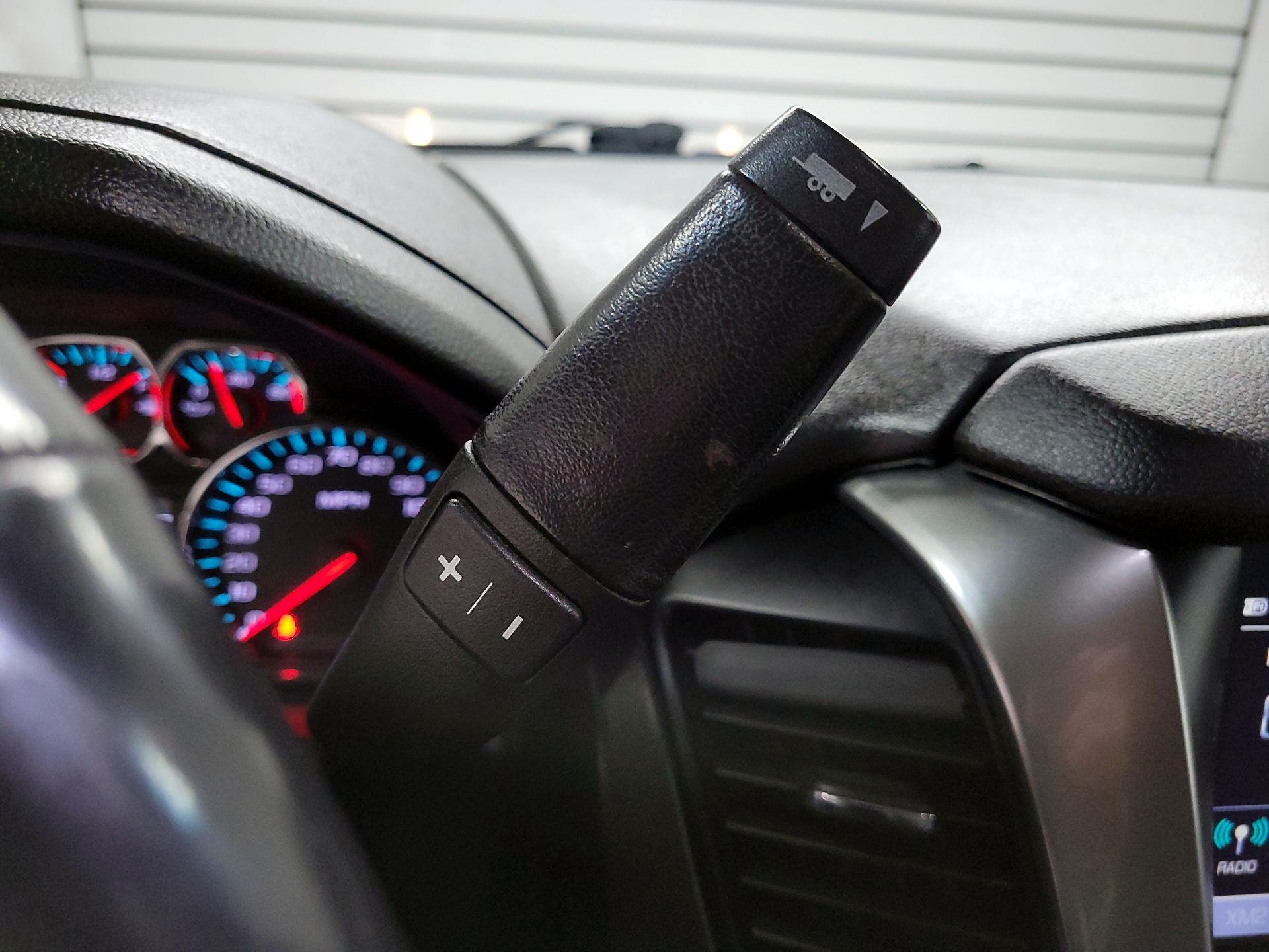 Thumbnail: 2019 Chevrolet Tahoe - 15