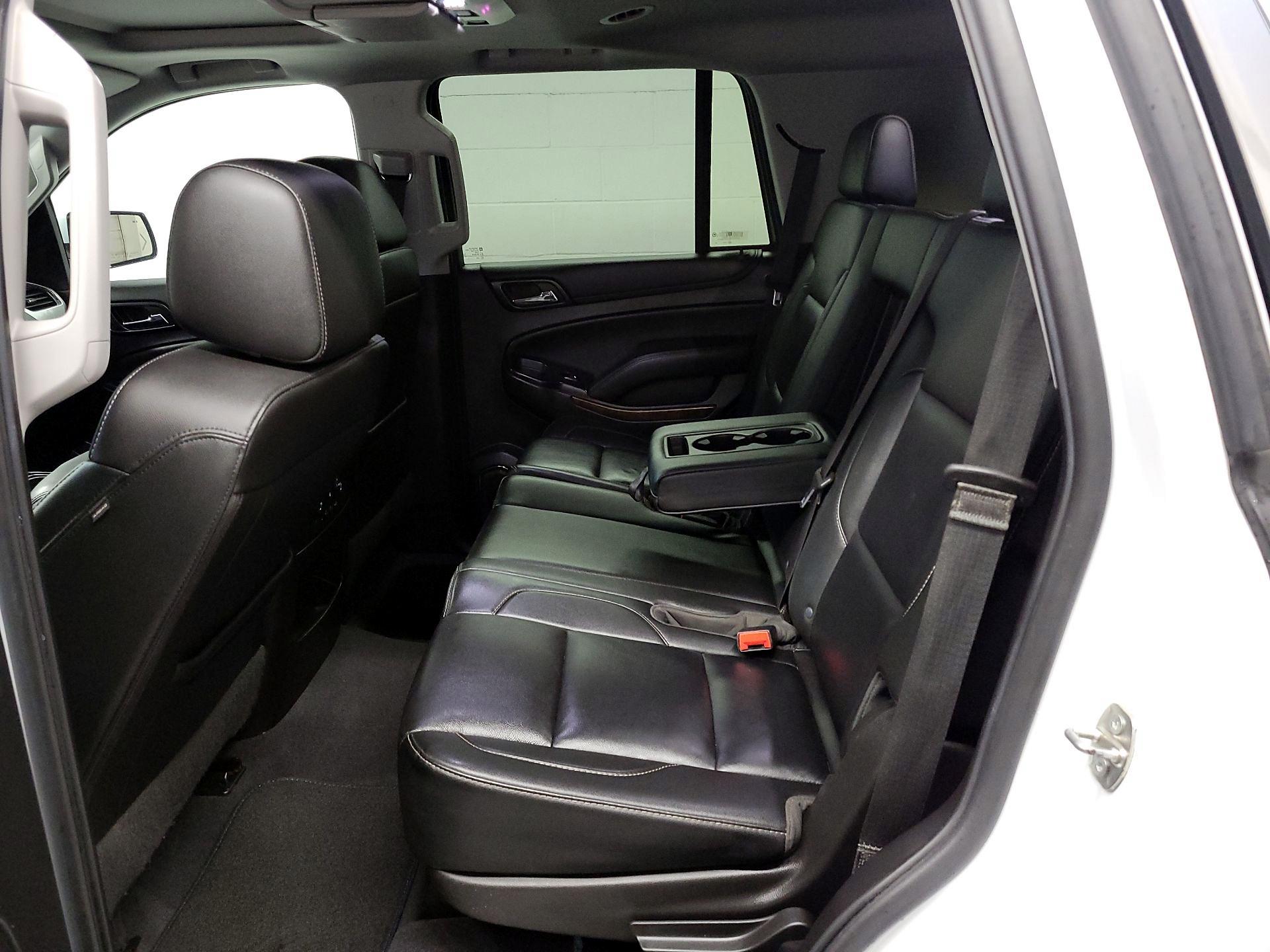 Thumbnail: 2019 Chevrolet Tahoe - 16