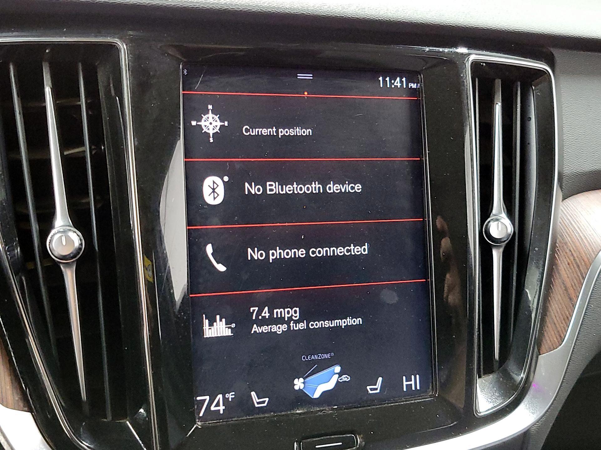 Thumbnail: 2019 Volvo S60 - 14