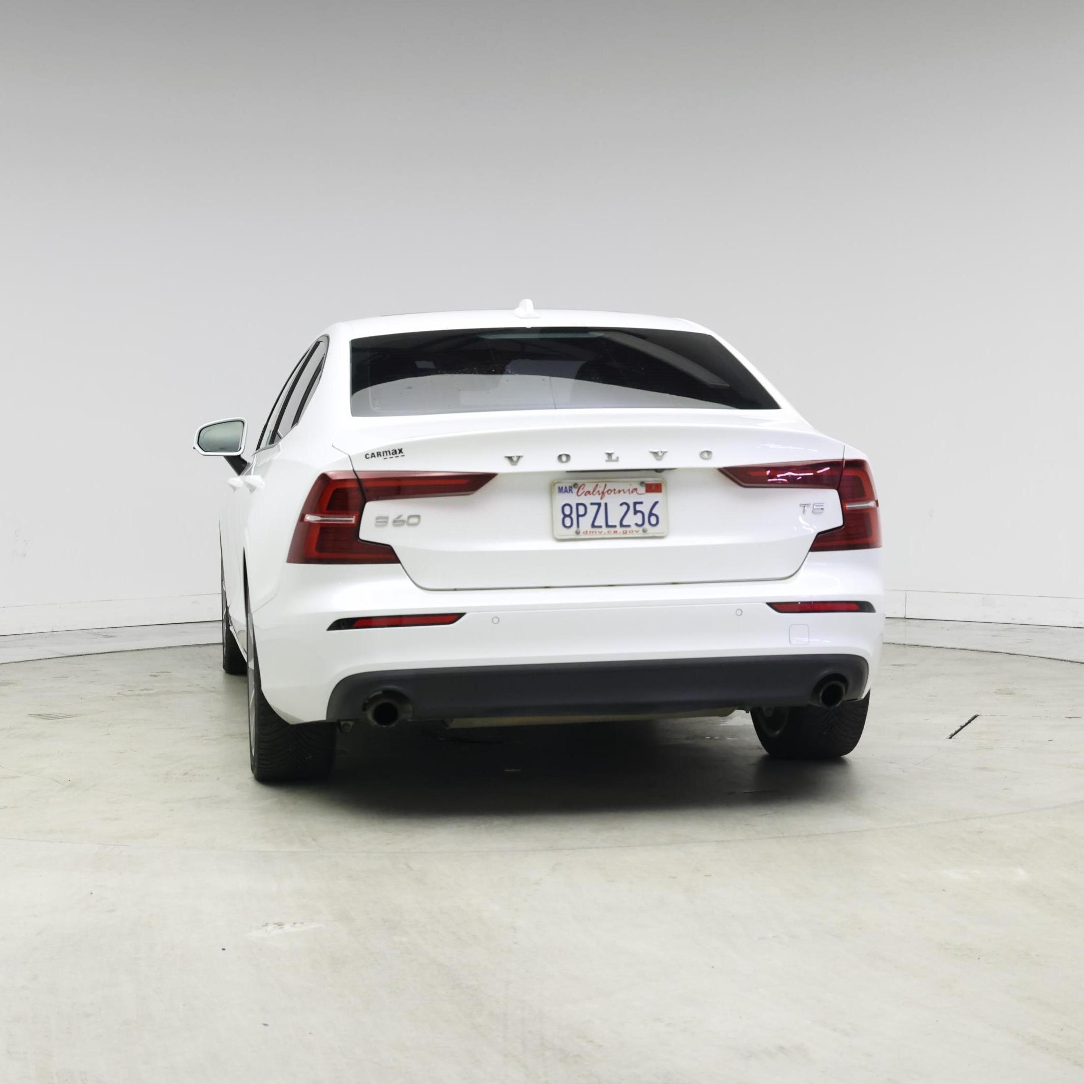 Thumbnail: 2019 Volvo S60 - 6