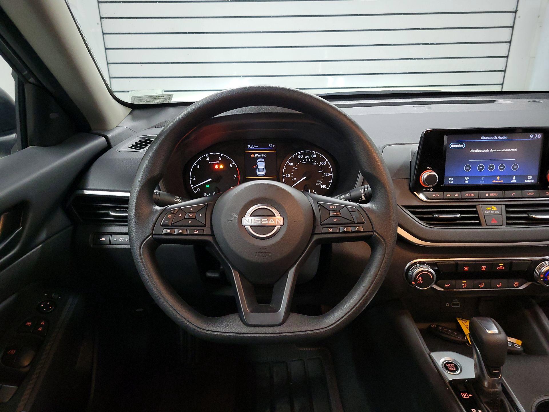 Thumbnail: 2024 Nissan Altima - 10