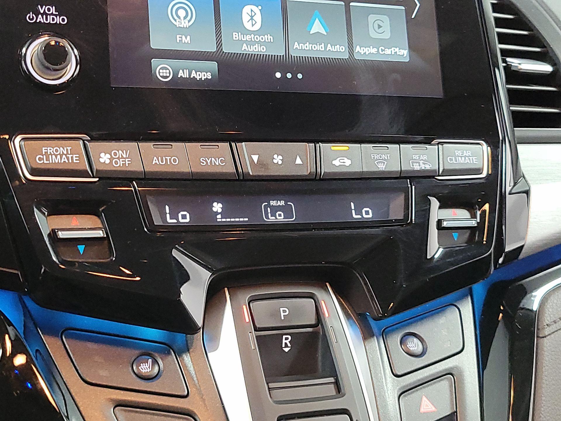 Thumbnail: 2023 Honda Odyssey - 15