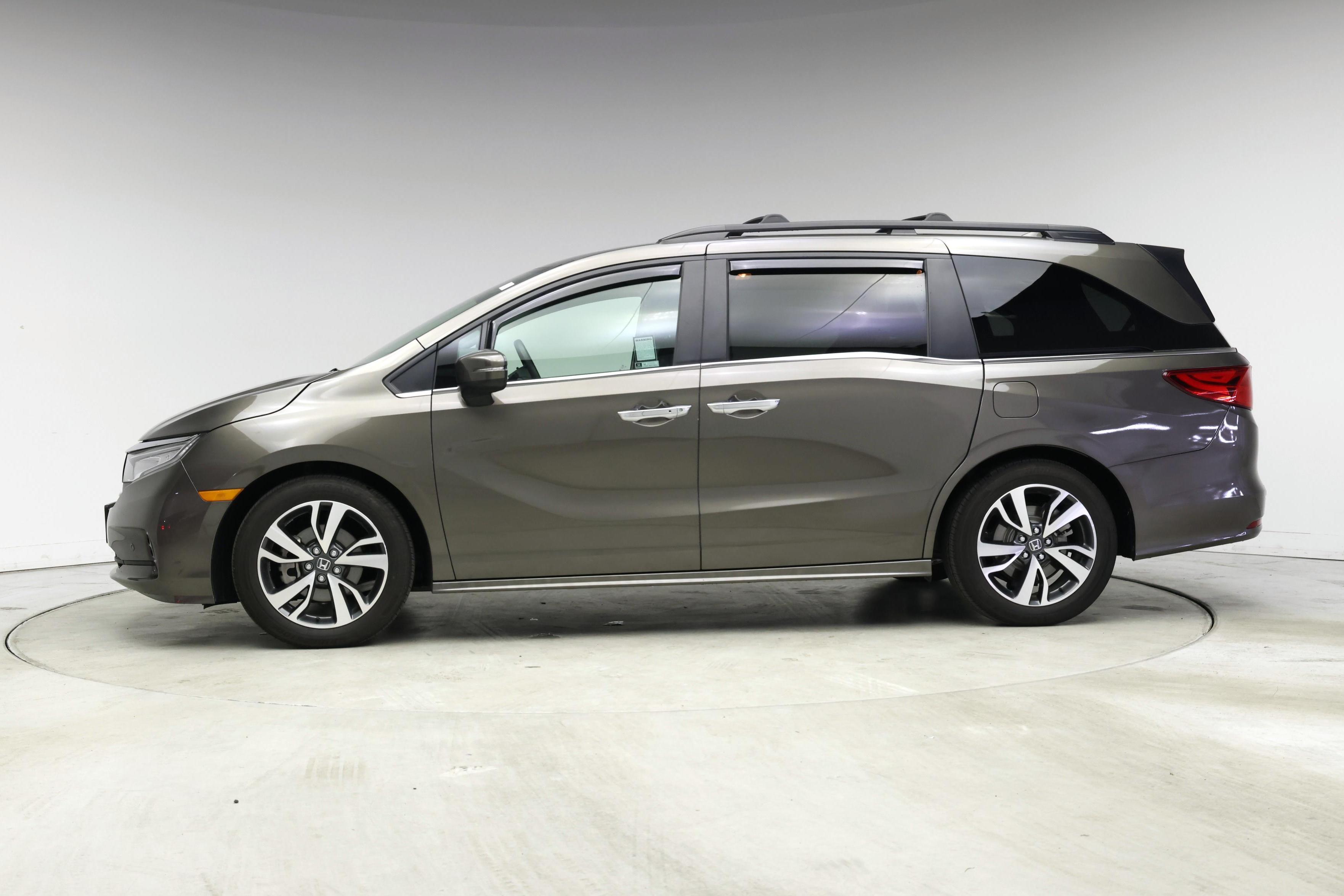 Thumbnail: 2023 Honda Odyssey - 3