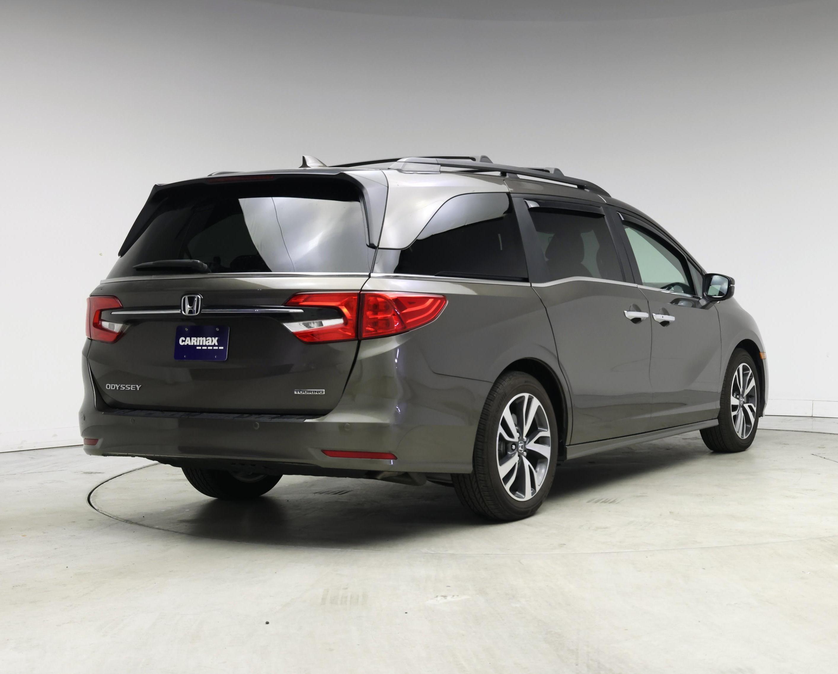 Thumbnail: 2023 Honda Odyssey - 8