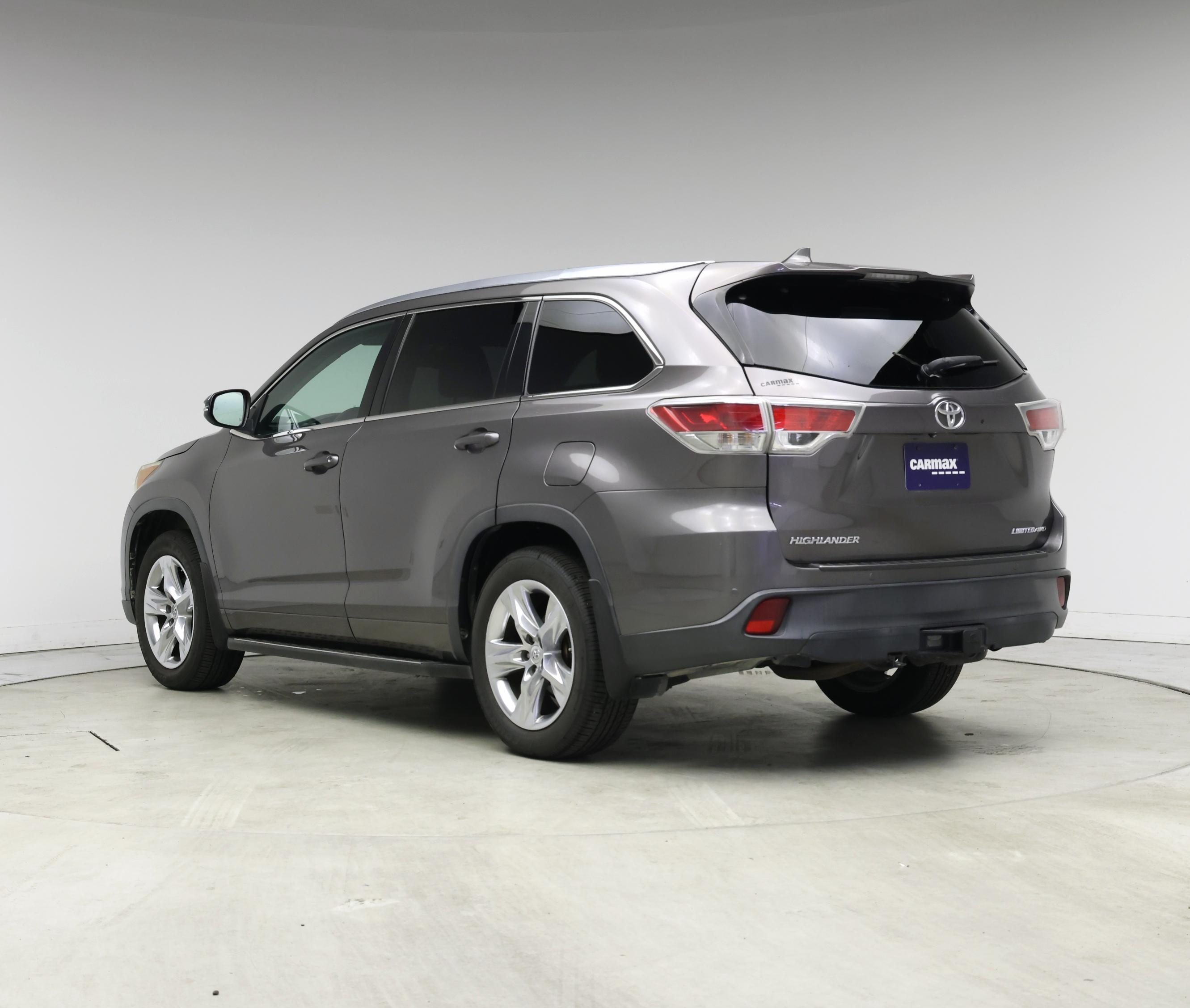 Thumbnail: 2014 Toyota Highlander - 2