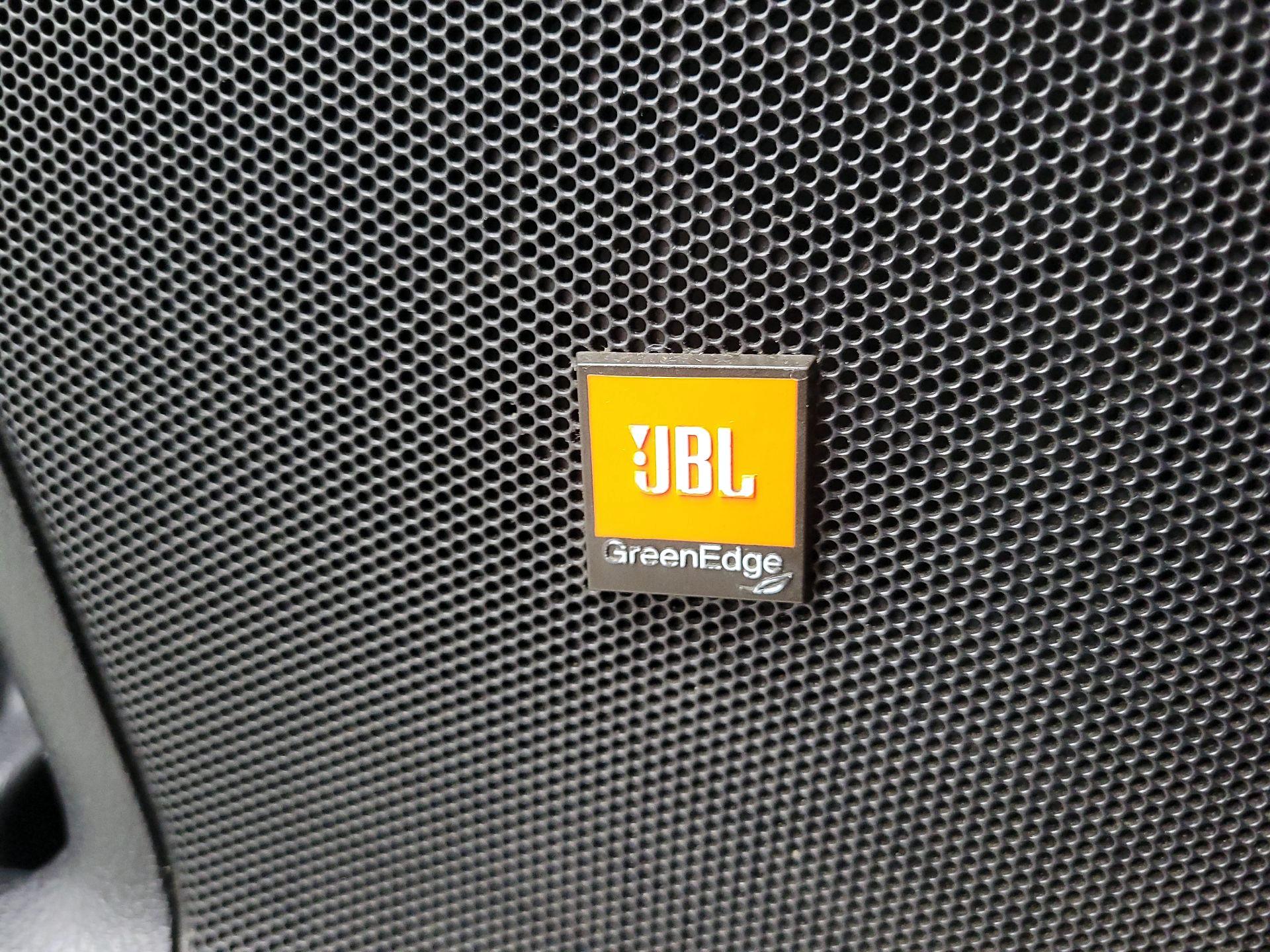 Thumbnail: 2014 Toyota Highlander - 19