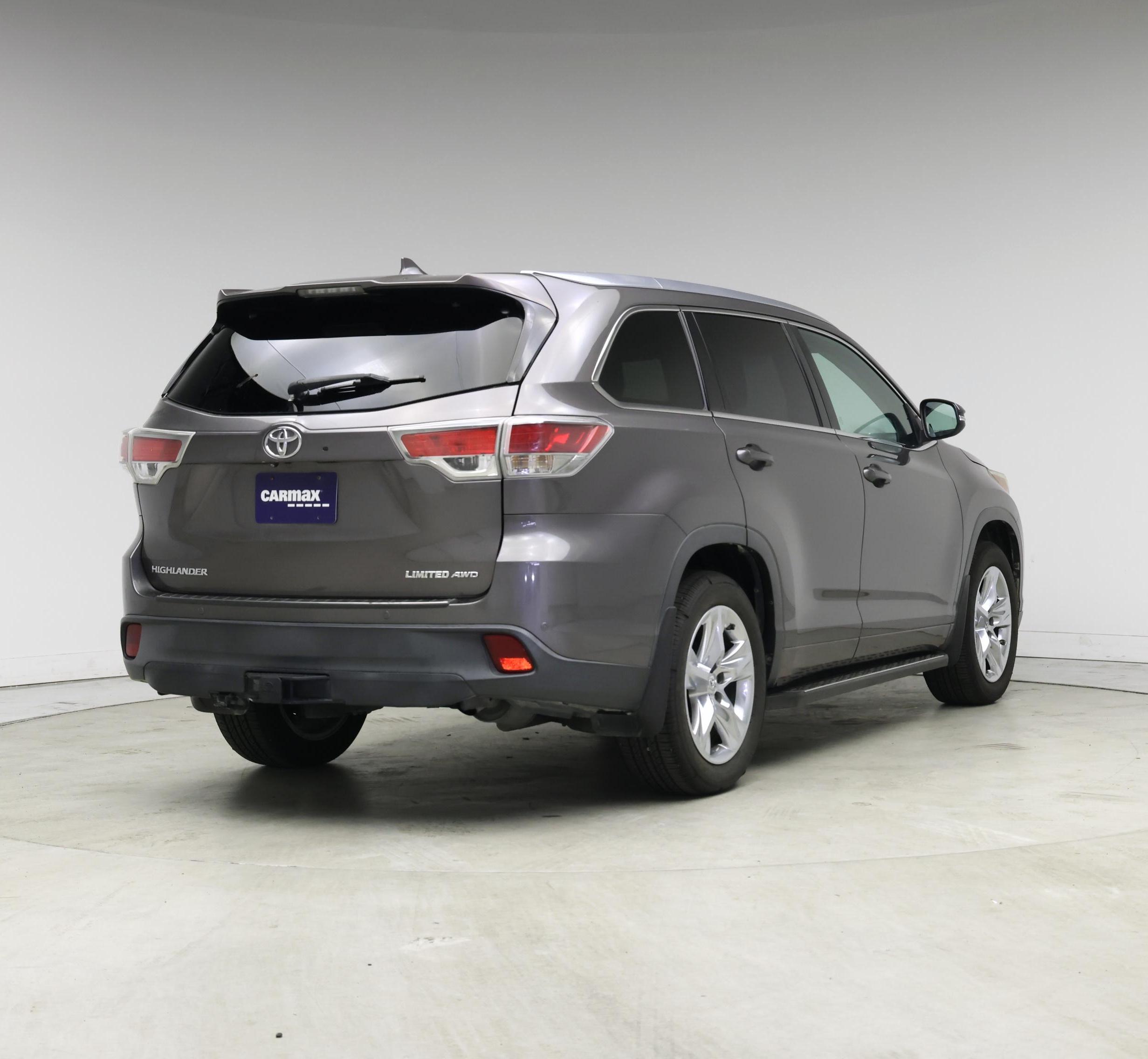 Thumbnail: 2014 Toyota Highlander - 8