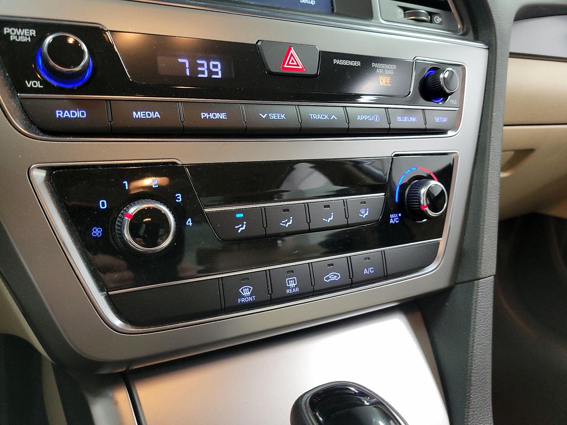 Thumbnail: 2017 Hyundai Sonata - 14