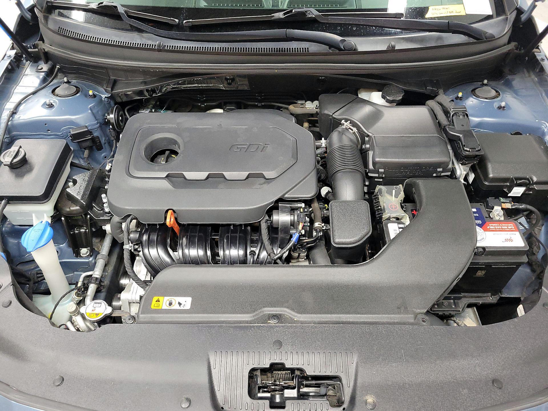 Thumbnail: 2017 Hyundai Sonata - 18