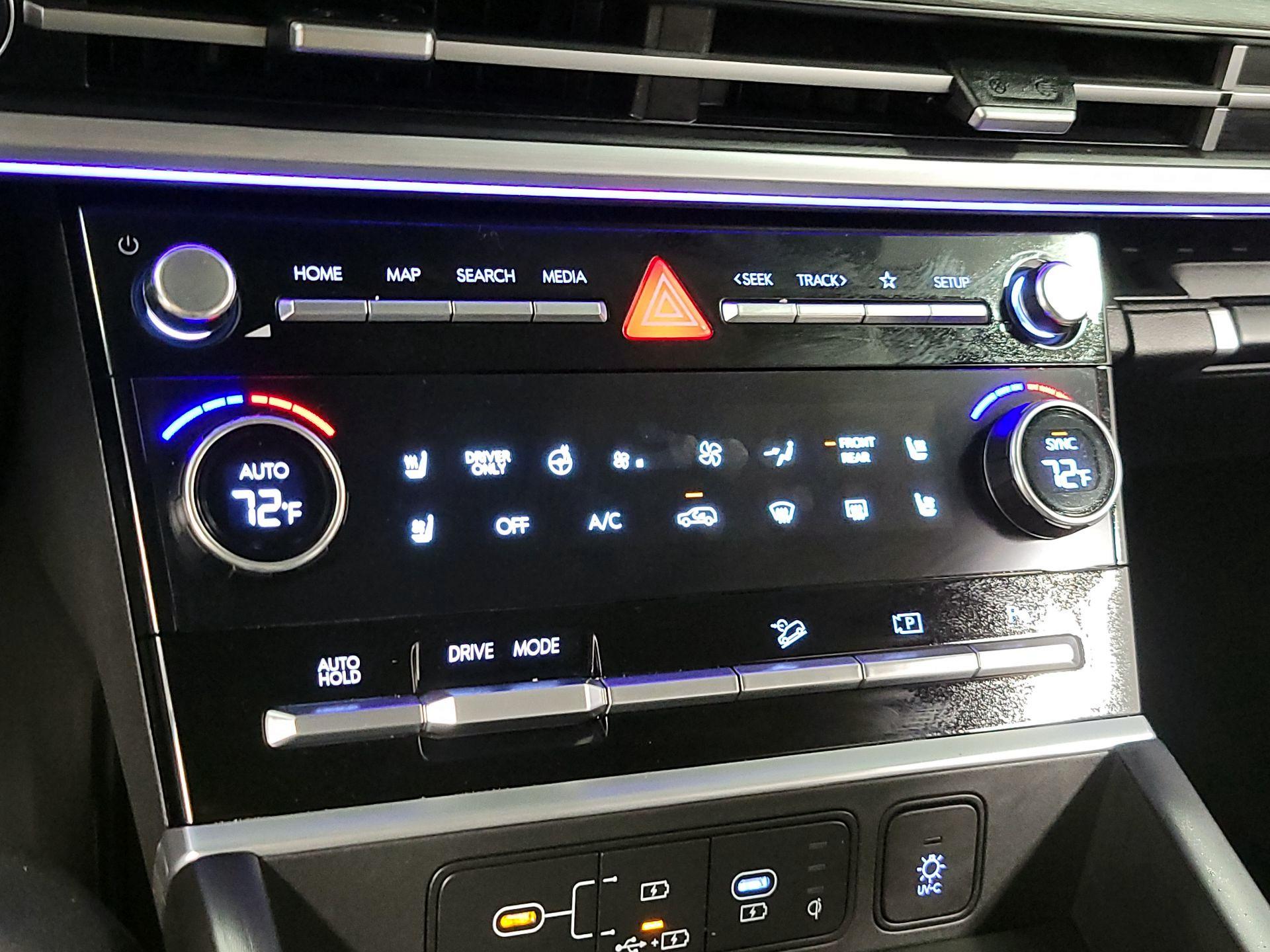 Thumbnail: 2024 Hyundai Santa Fe - 15