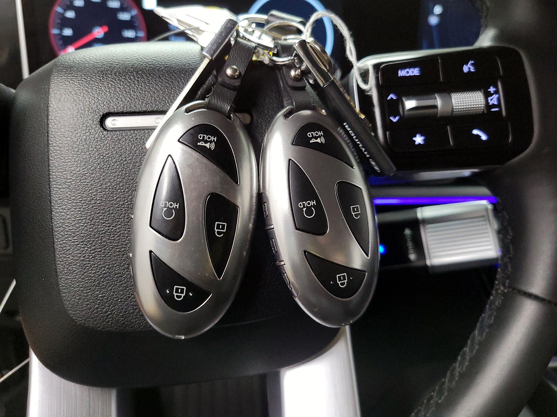 Thumbnail: 2024 Hyundai Santa Fe - 20