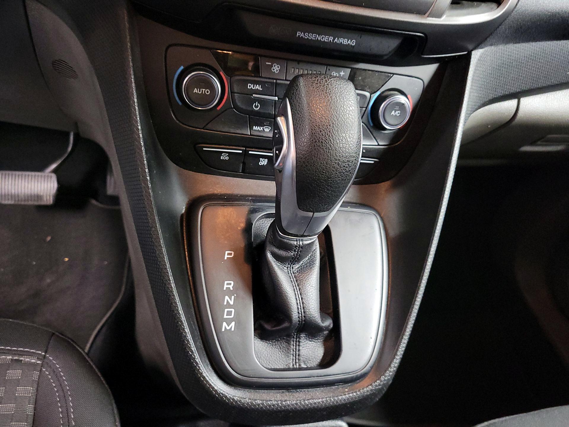 Thumbnail: 2019 Ford Transit Series - 18