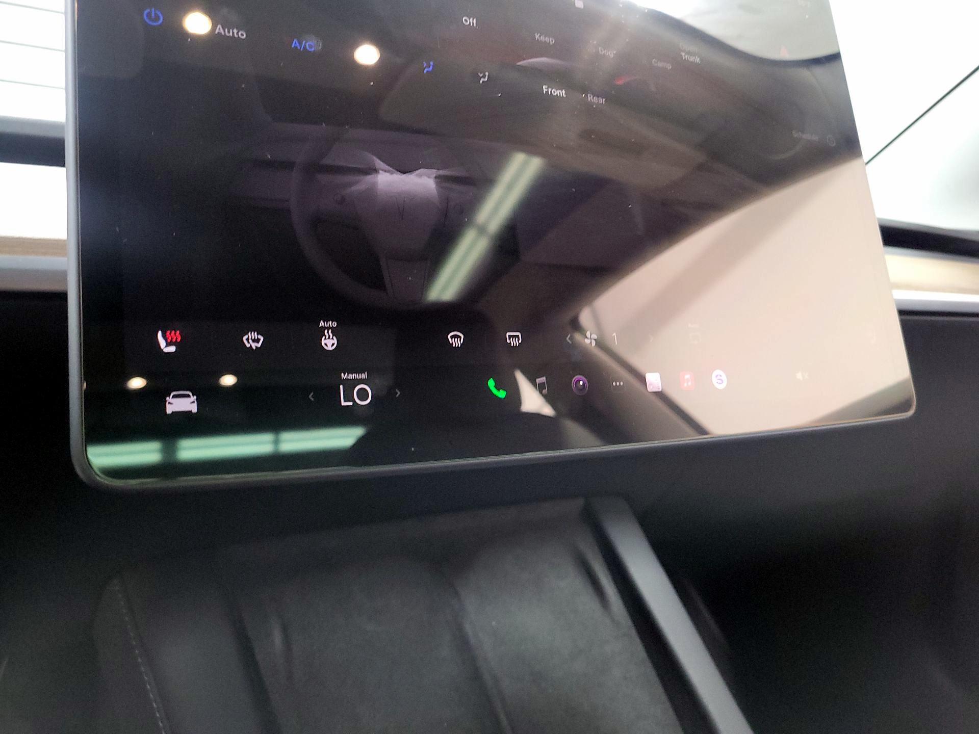 Thumbnail: 2022 Tesla Model 3 - 15