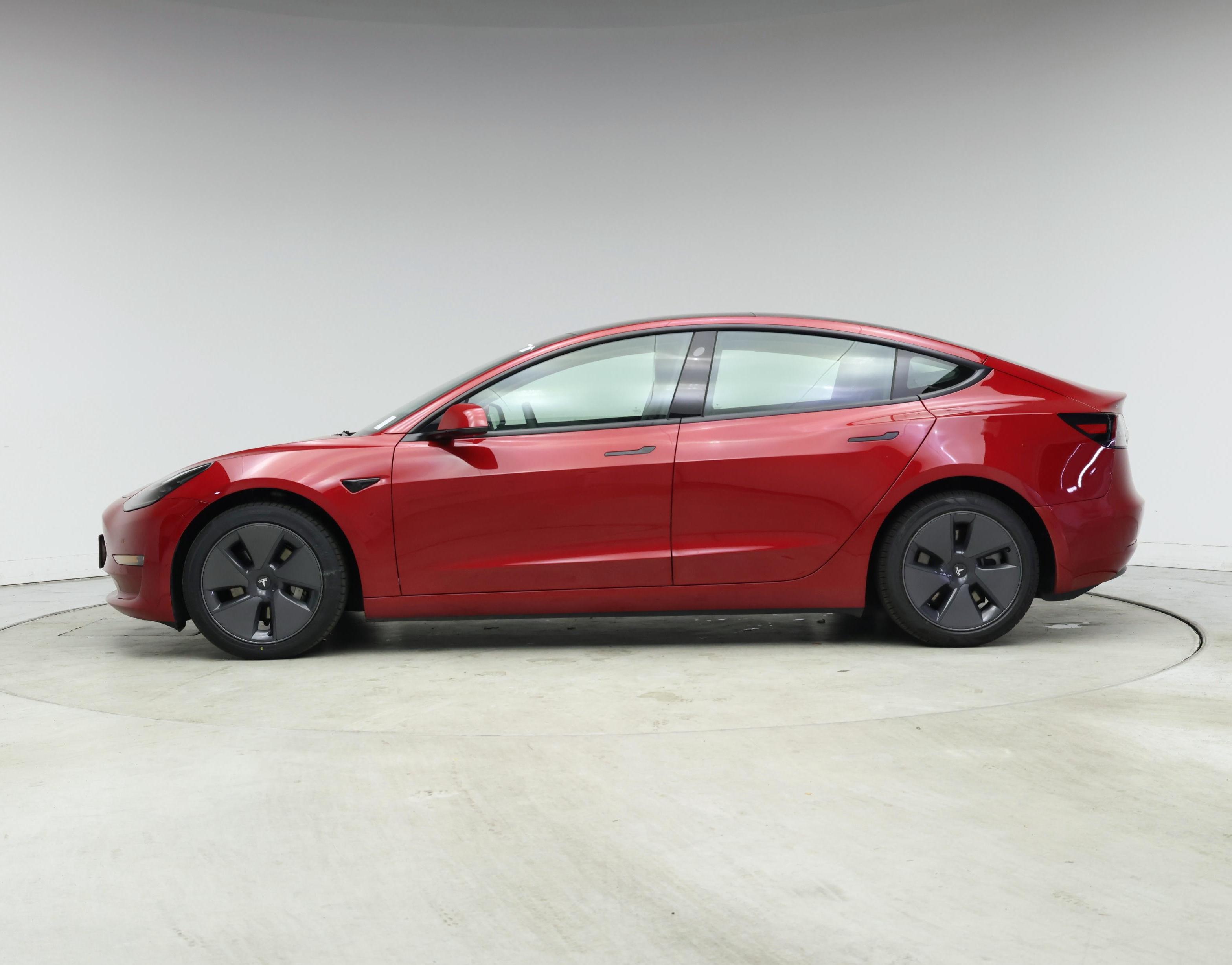 Thumbnail: 2022 Tesla Model 3 - 3
