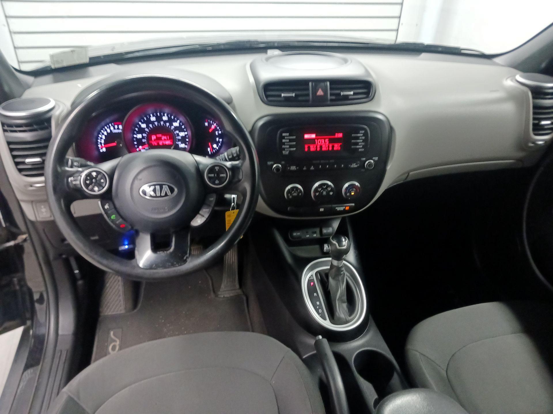 Thumbnail: 2014 Kia Soul - 9