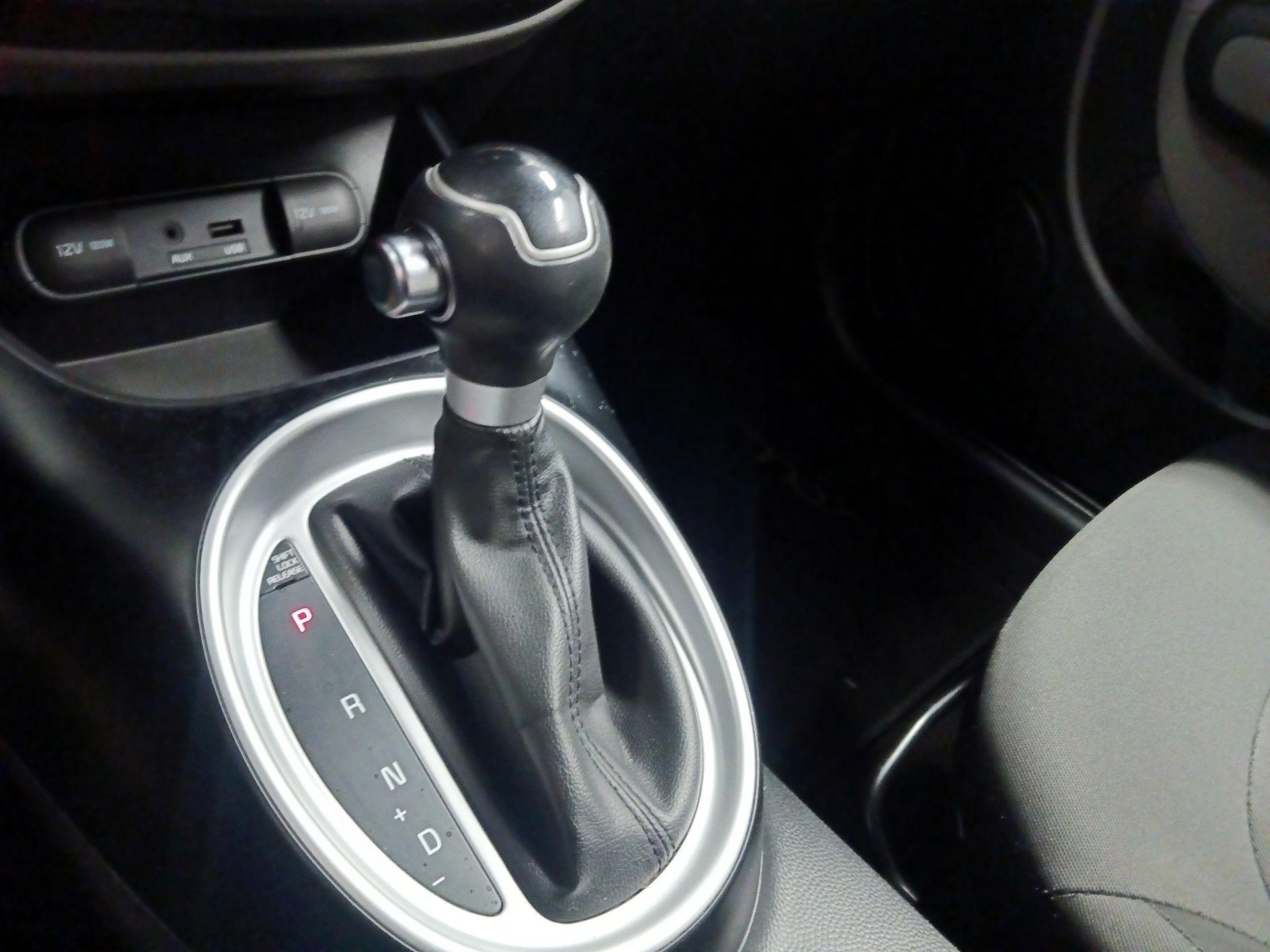 Thumbnail: 2014 Kia Soul - 16