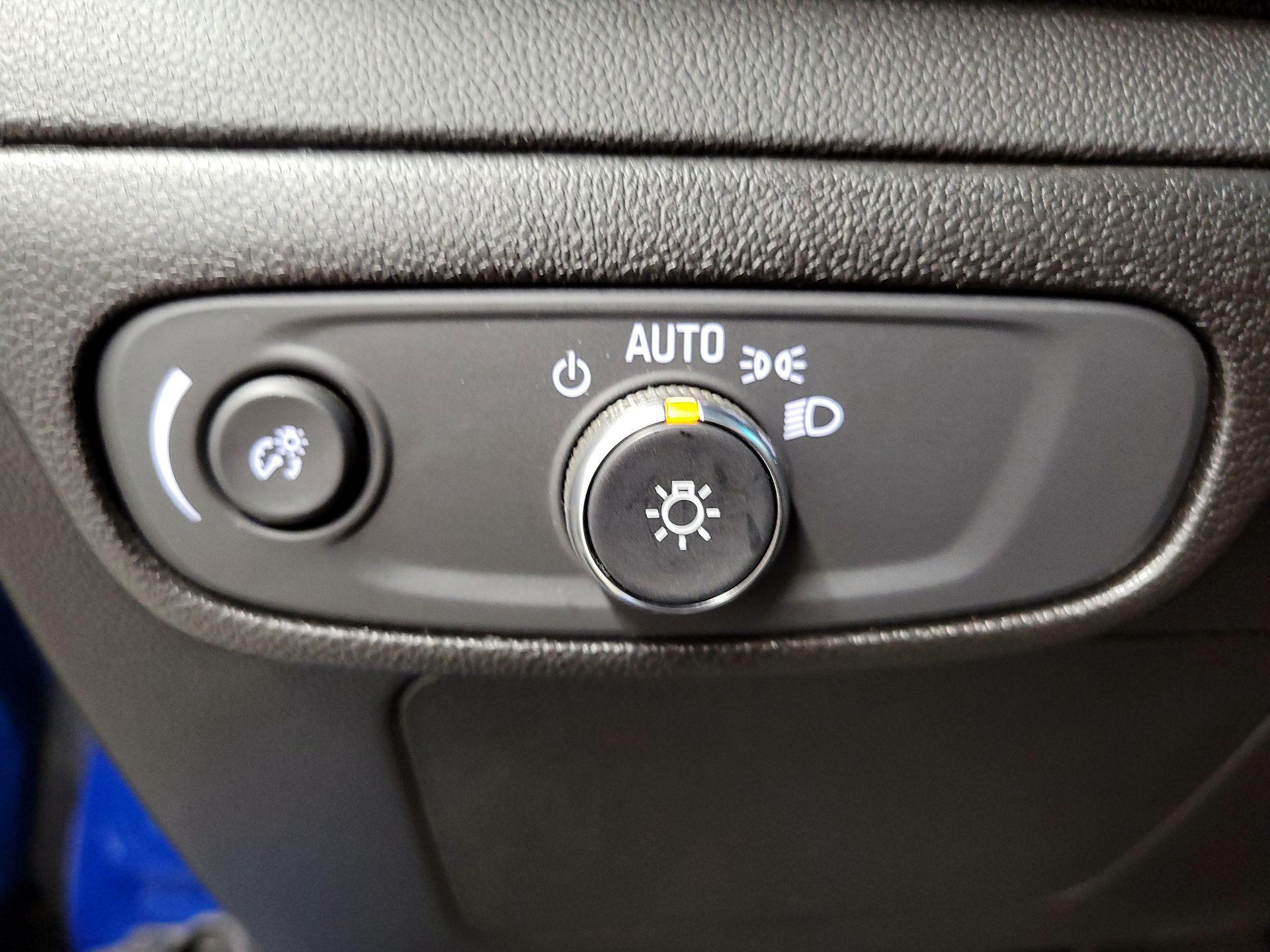 Thumbnail: 2023 Chevrolet Bolt EV - 13