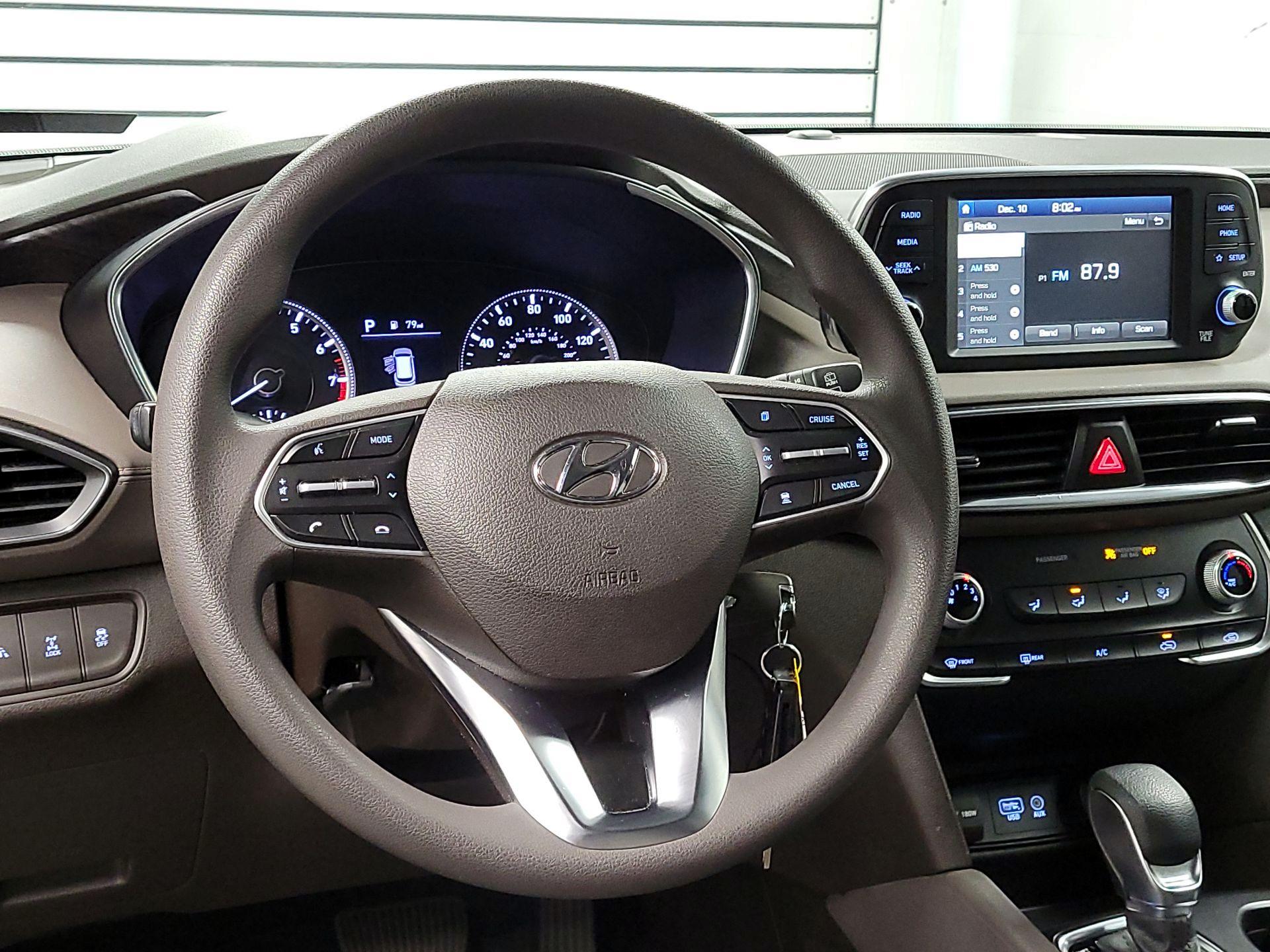 Thumbnail: 2020 Hyundai Santa Fe - 10