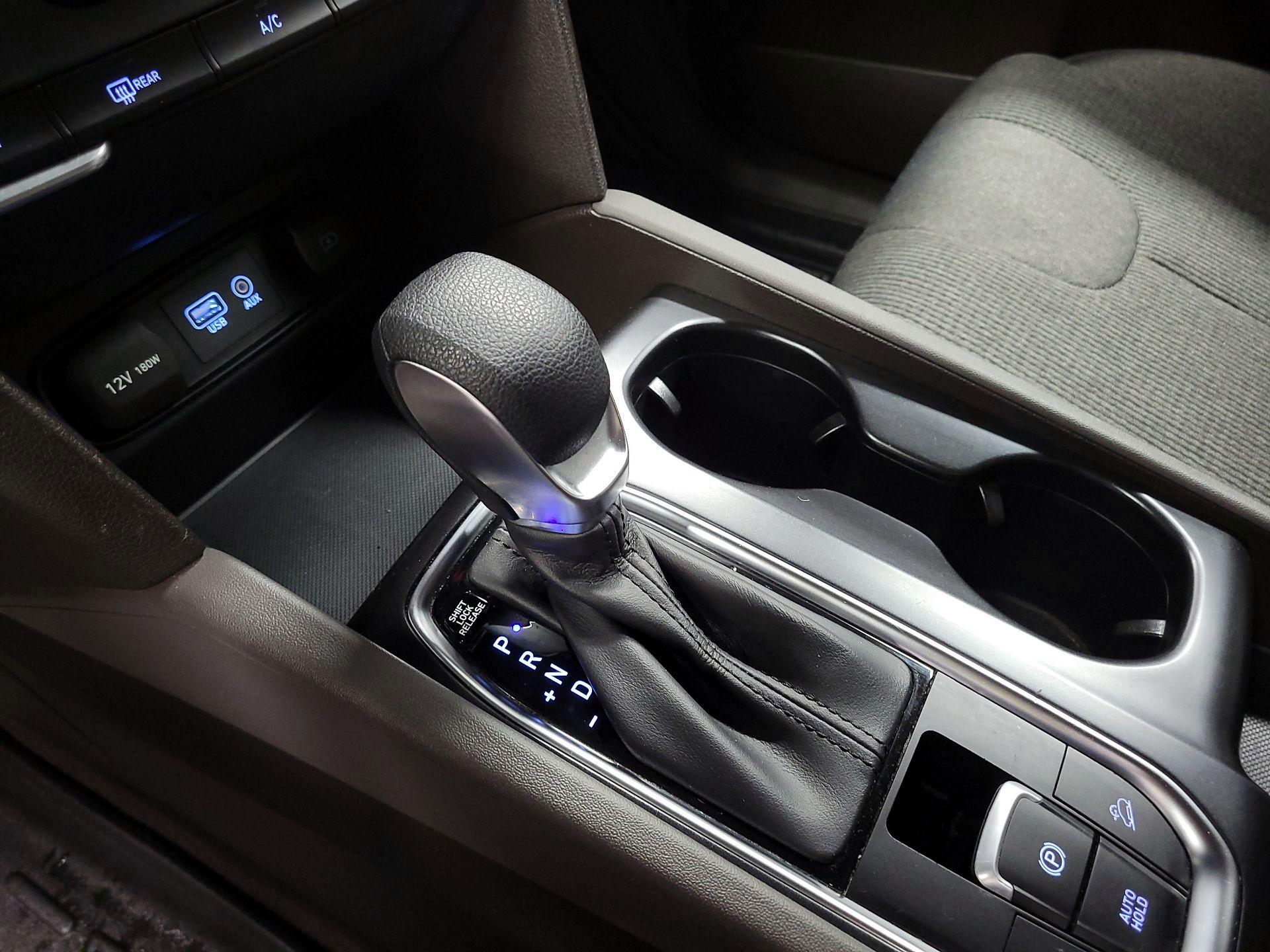 Thumbnail: 2020 Hyundai Santa Fe - 17