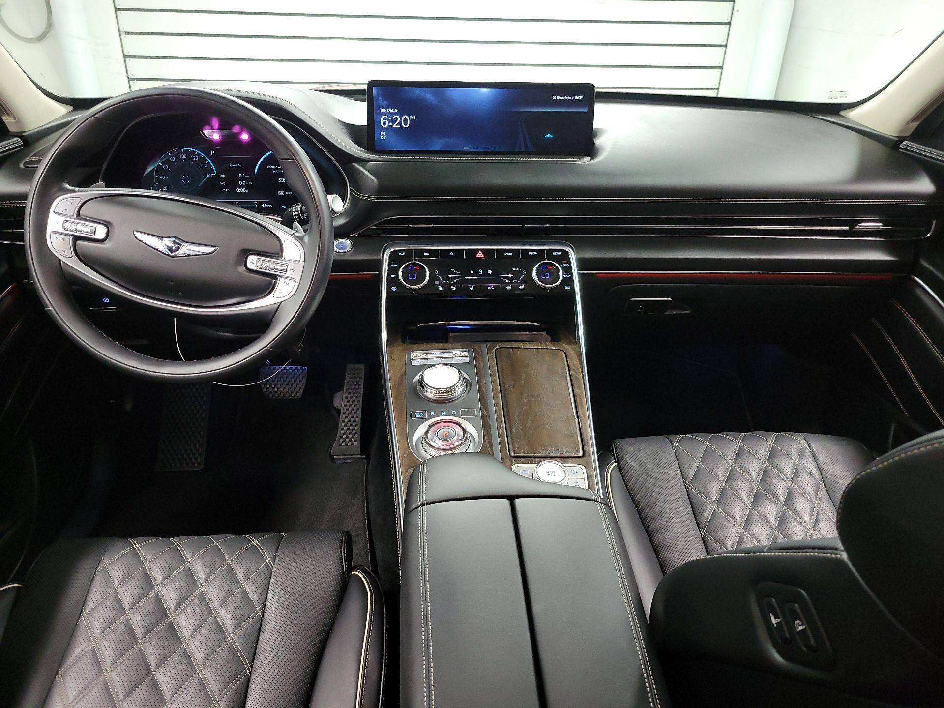 Thumbnail: 2024 Genesis GV80 - 9