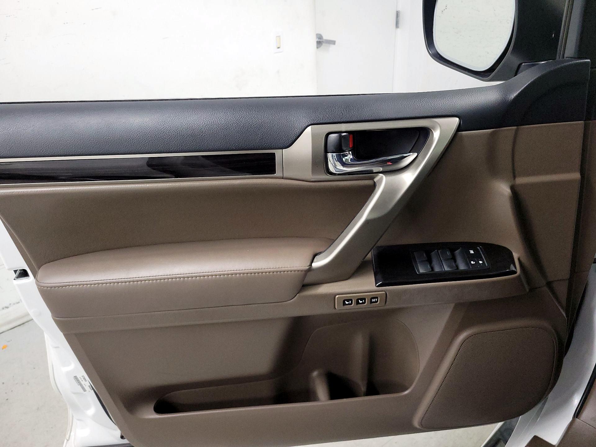 Thumbnail: 2018 Lexus GX - 12