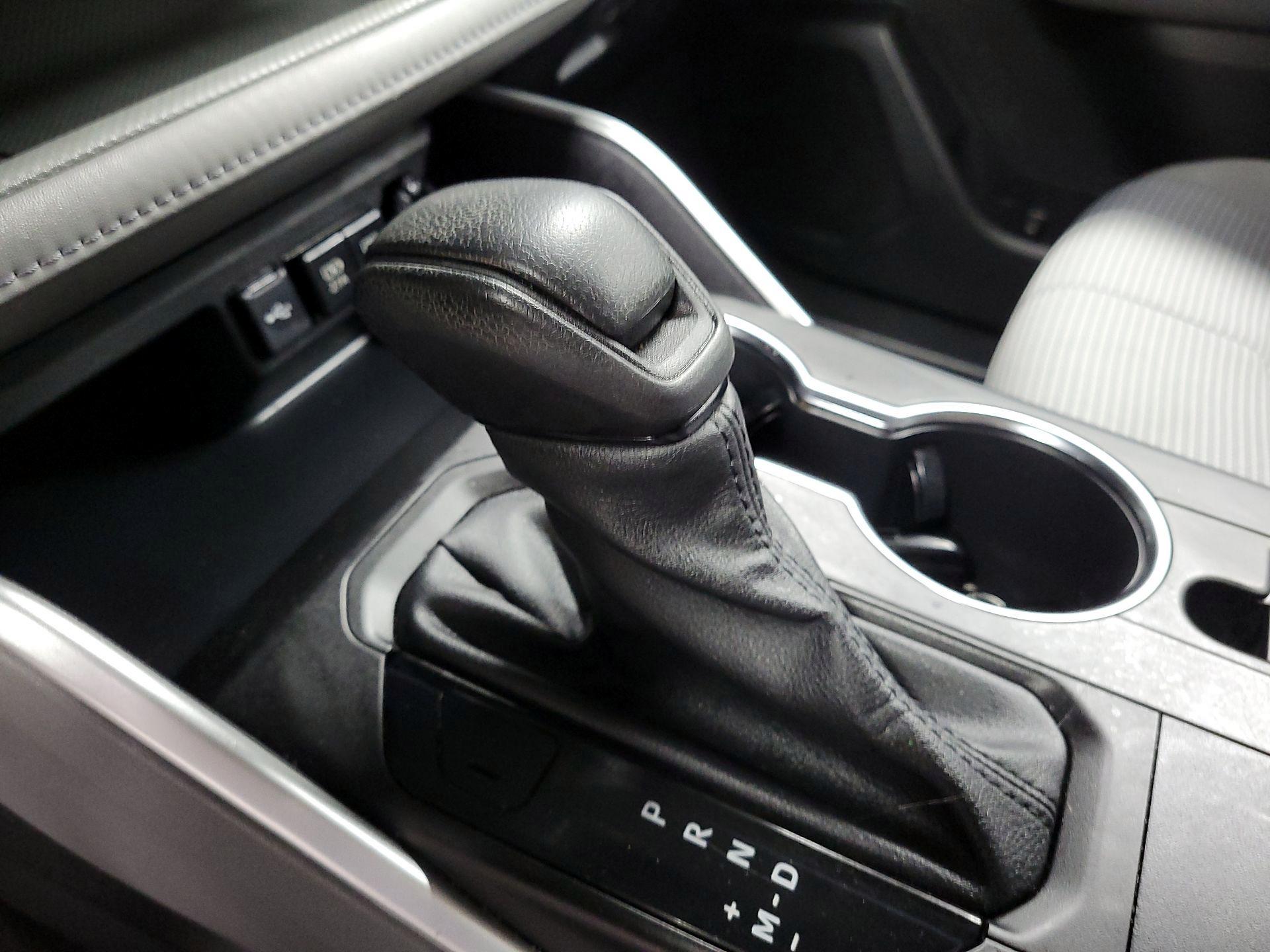 Thumbnail: 2021 Toyota Highlander - 17