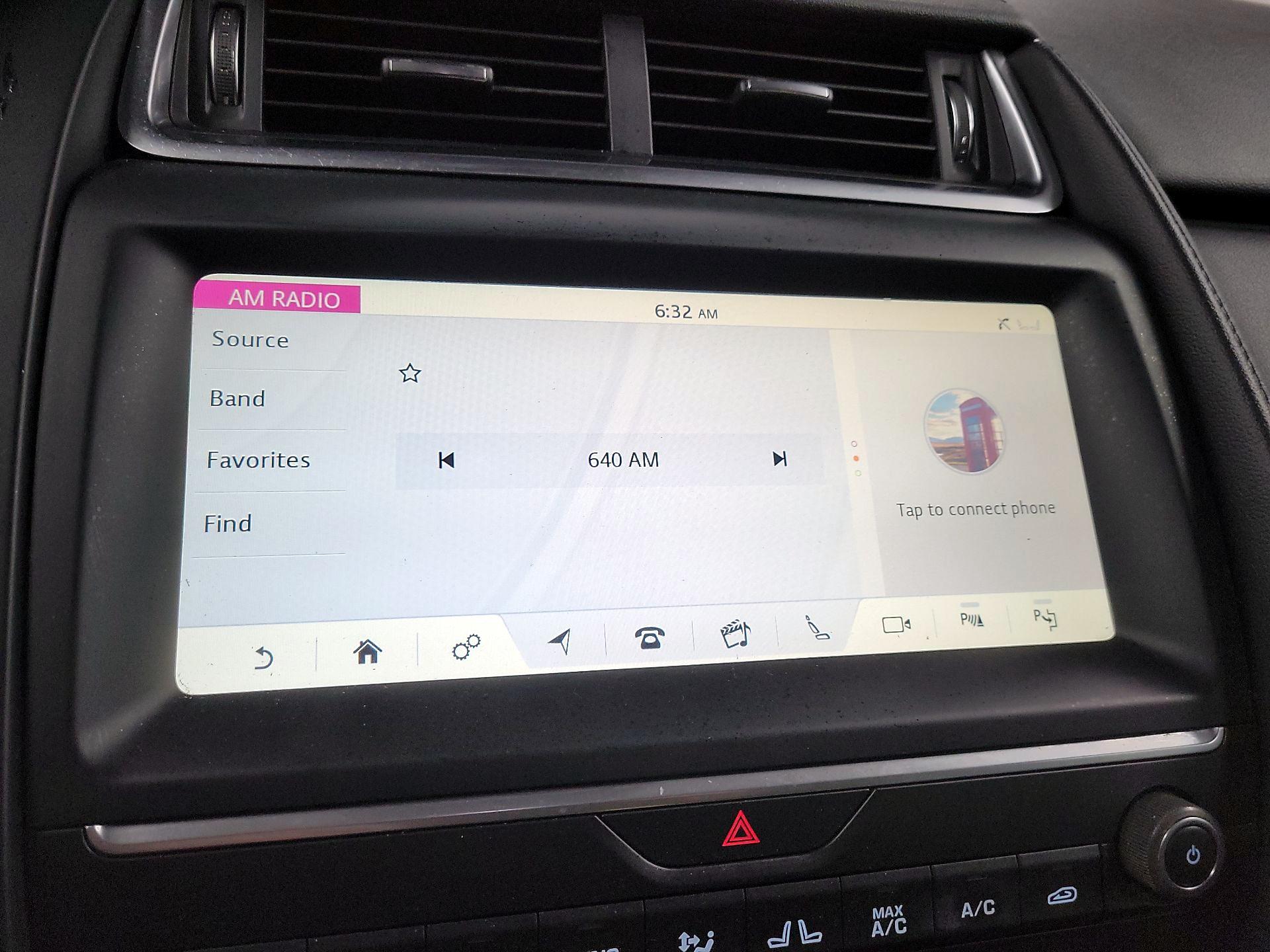 Thumbnail: 2020 Jaguar E-Pace - 16