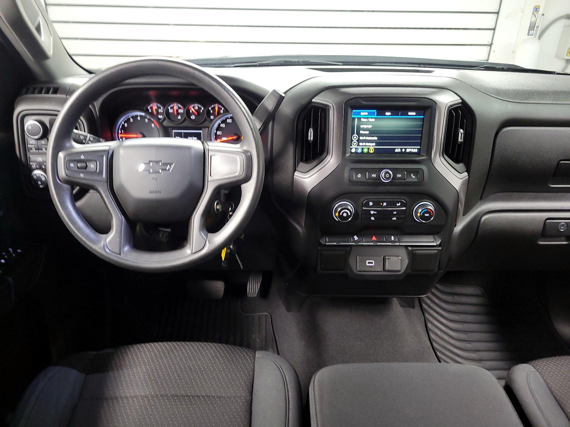 Thumbnail: 2019 Chevrolet Silverado 1500 - 9