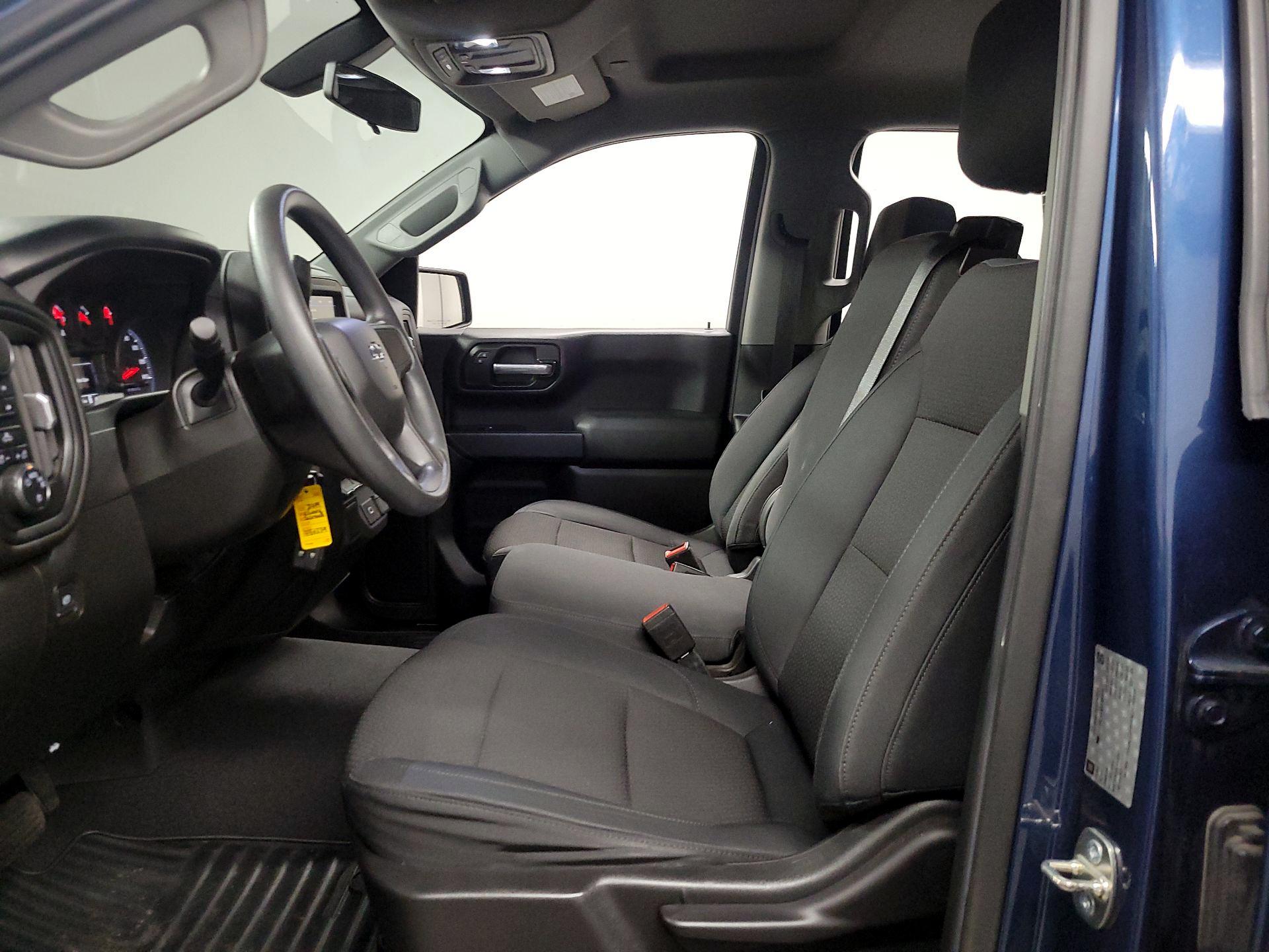 Thumbnail: 2019 Chevrolet Silverado 1500 - 11